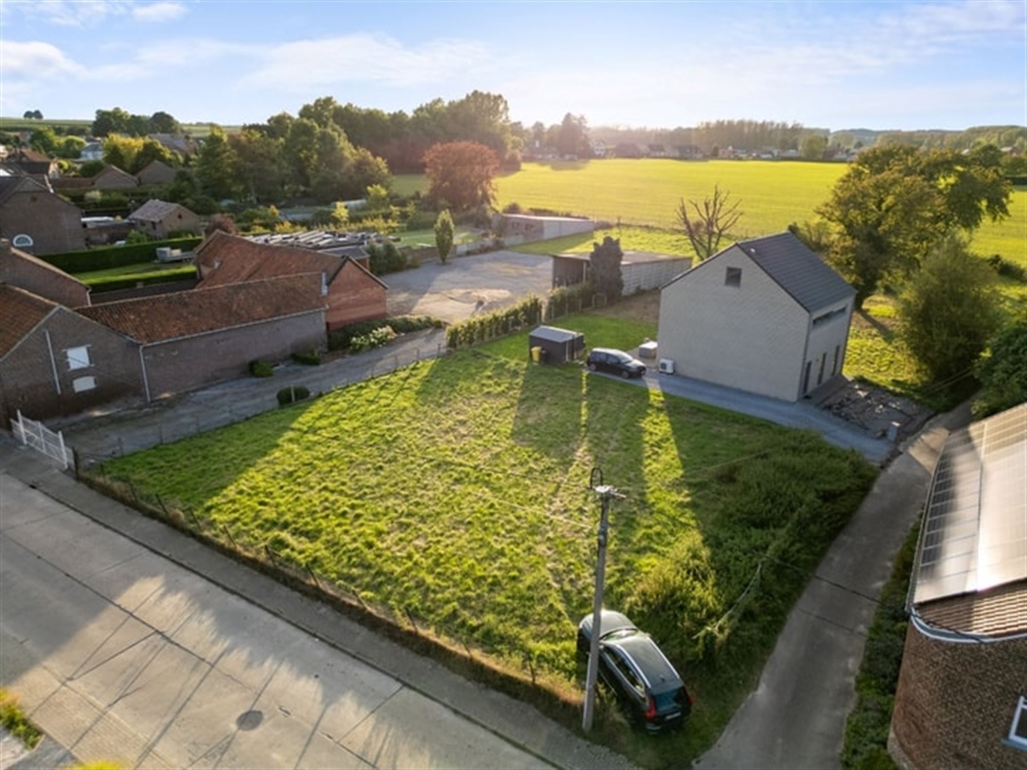 VERGUND PROJECT VAN TWEE EENGEZINSWONINGEN IN HET LANDELIJKE ZOUTLEEUW foto 4