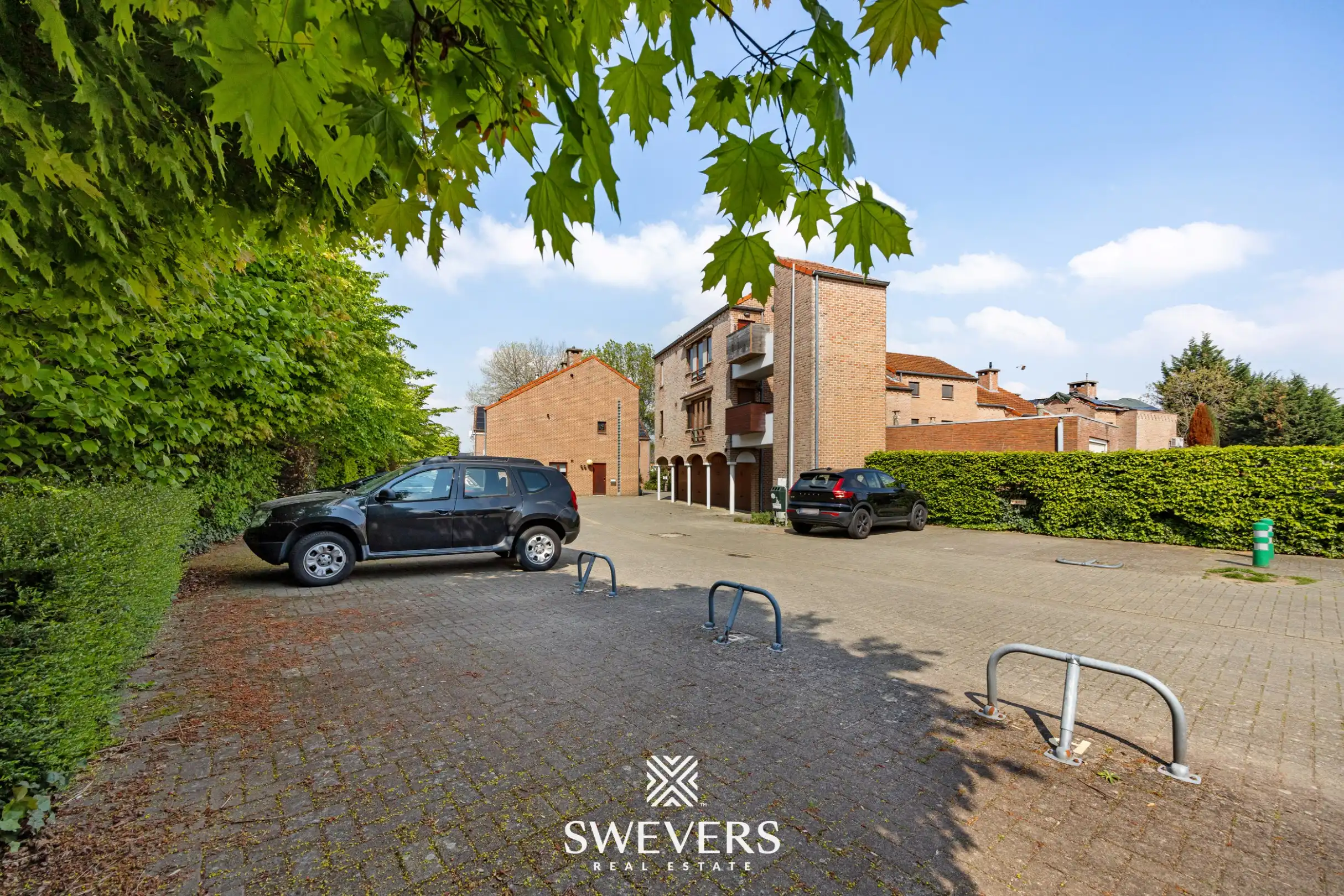 Exclusieve bouwopportuniteit: Bouwgrond mét garage en parking op charmant woonerf in Runkst foto 10