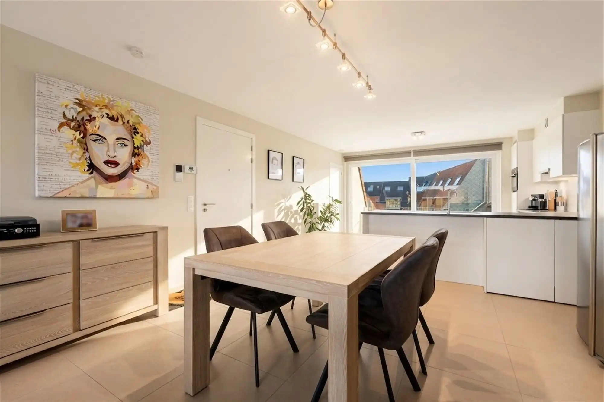 Duplex met 3 slaapkamers, 2 badkamers en zonnige terrassen foto 10