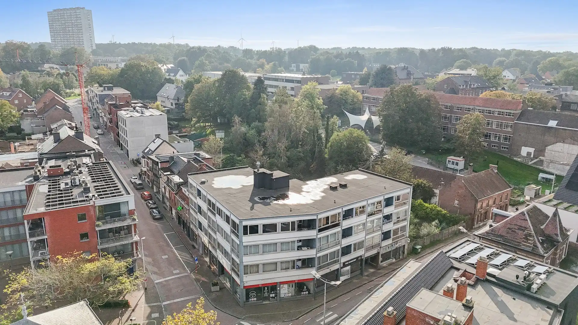 RUIM APP. MET 3 SLPKS TE GENK CENTRUM foto 20