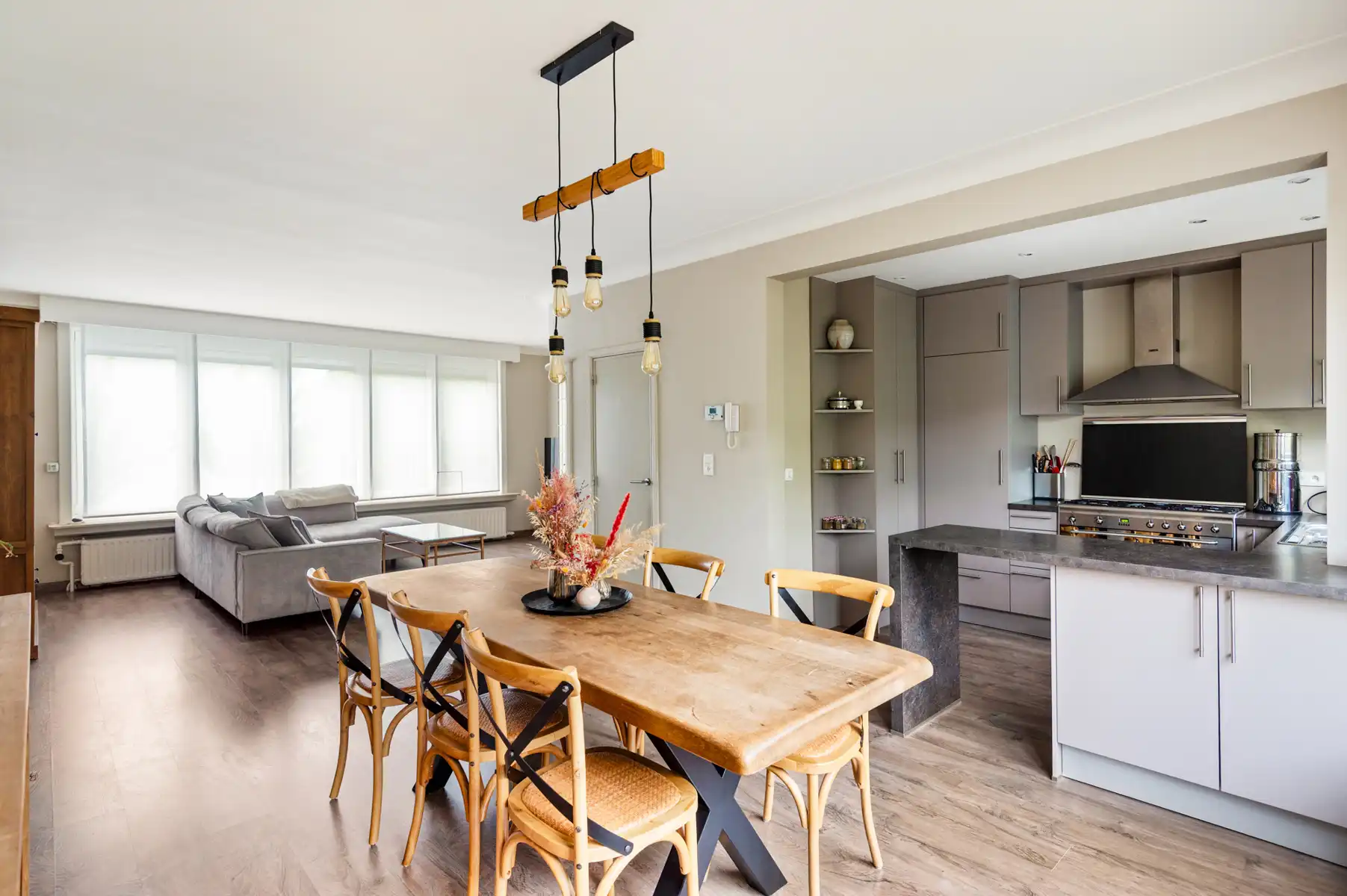 Thuiskomen in Elsdonk – gezinswoning met tuin en garage foto 10