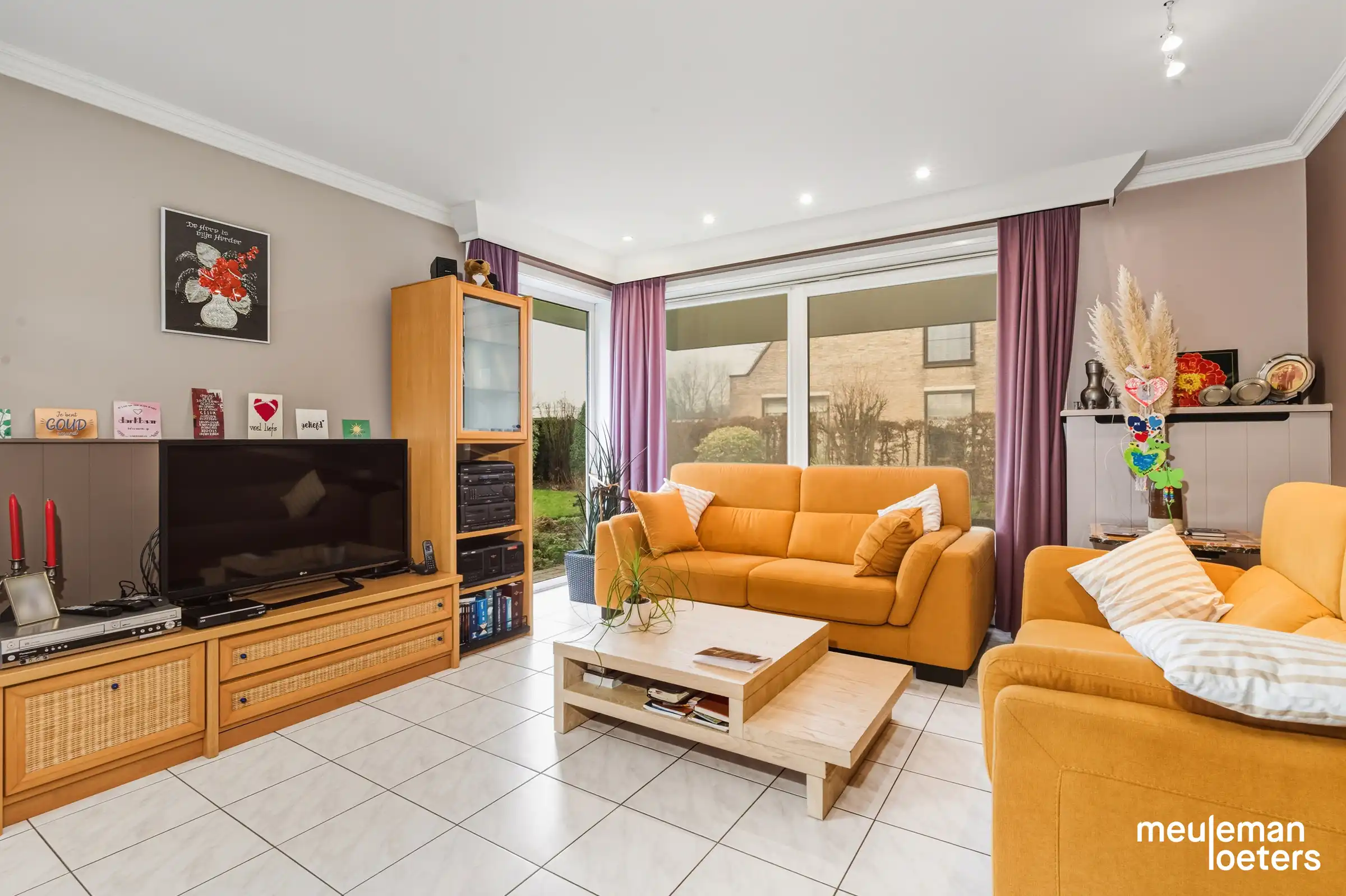 Schitterend gelegen en energiezuinige gelijkvloerse woning met tuin en garage foto 9