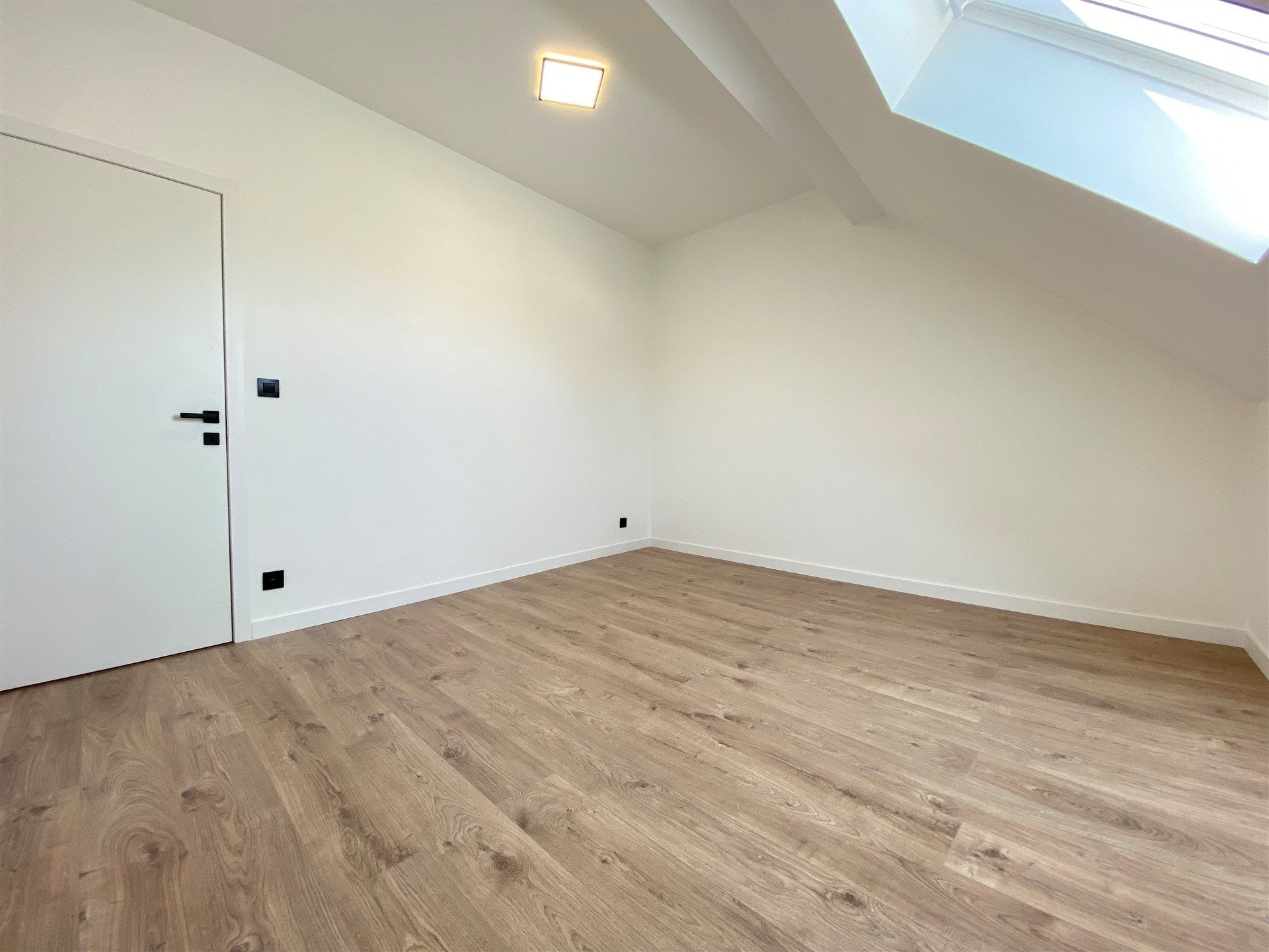 Totaal gerenoveerde gezellige woning met EPC-label A! foto 29