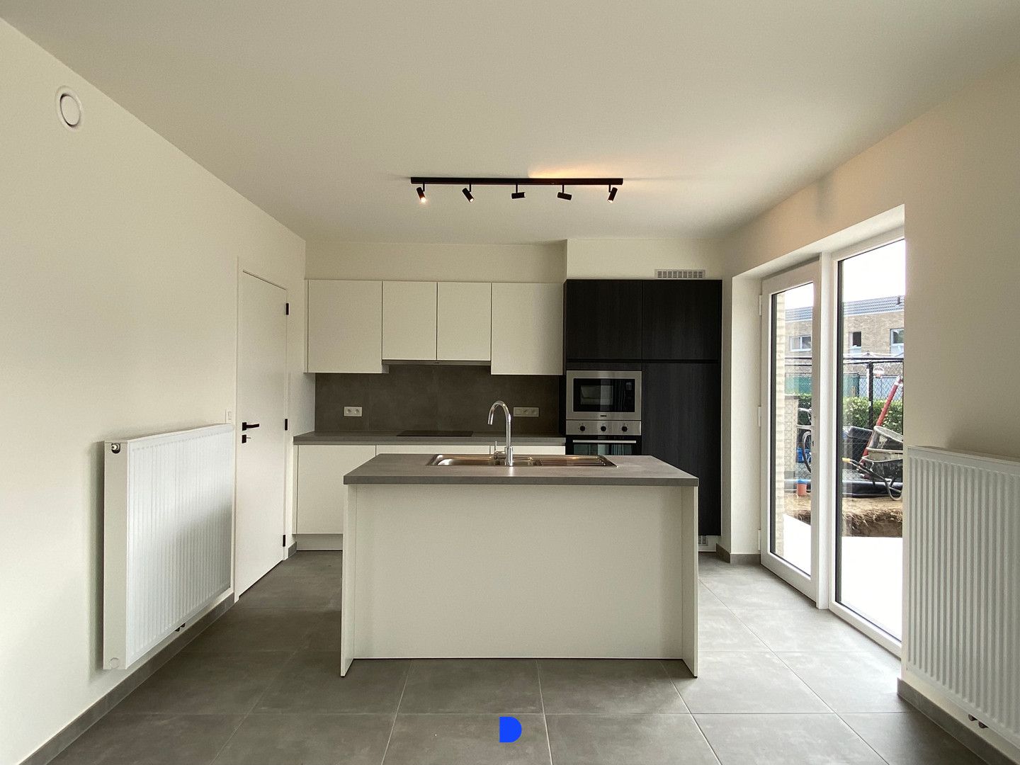 Energiezuinige nieuwbouwwoning met tuin en bijgebouw! foto 2