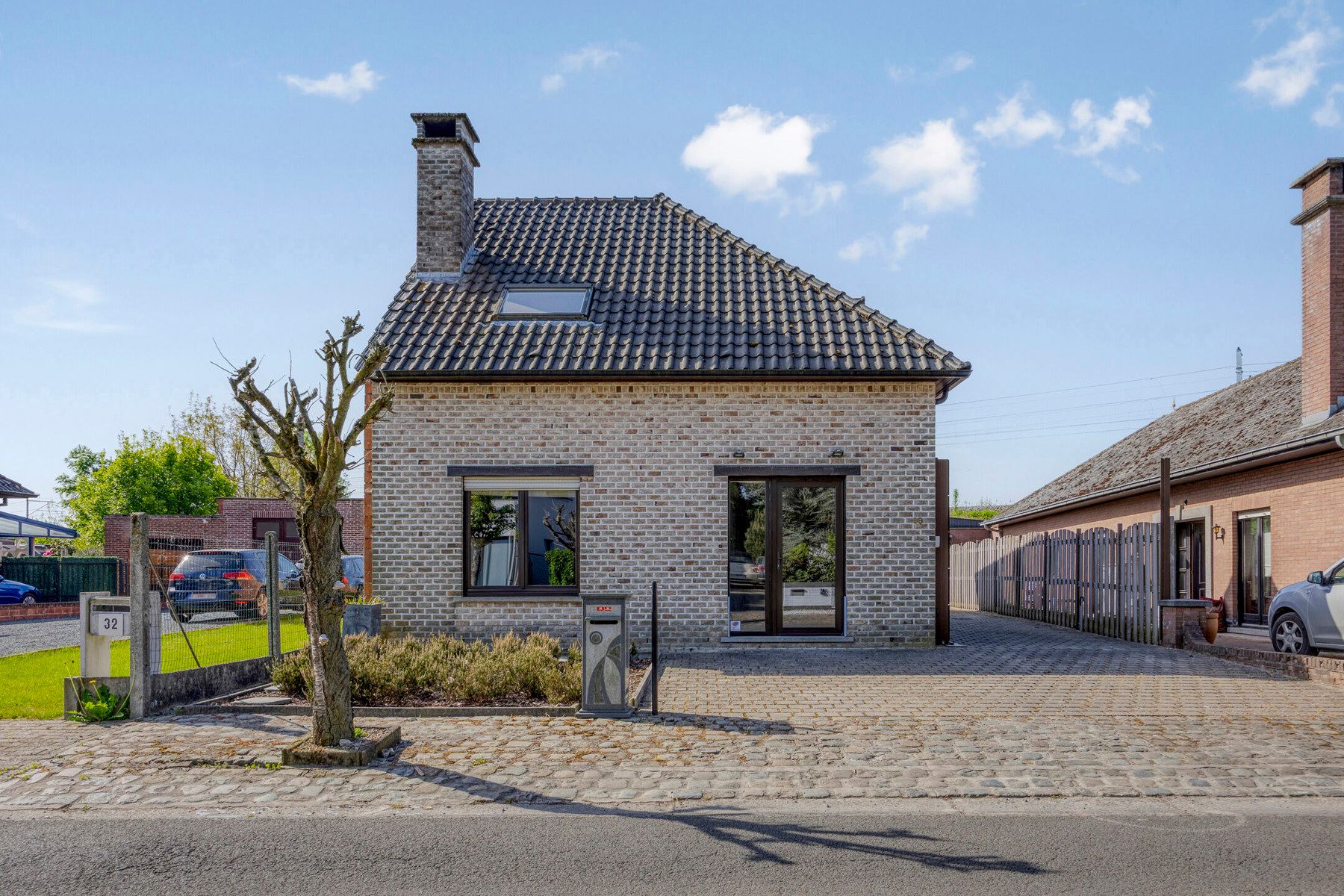 Charmante HOB met 3slpk, garage en zwembad! foto 3