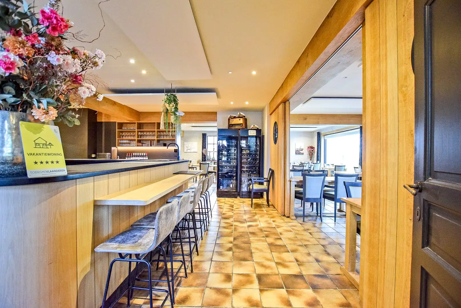 Restaurant met privéwoning en 2 B&B-kamers op 4.370 m² foto 13