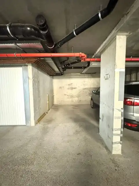 Parkeerplaats te huur foto 4