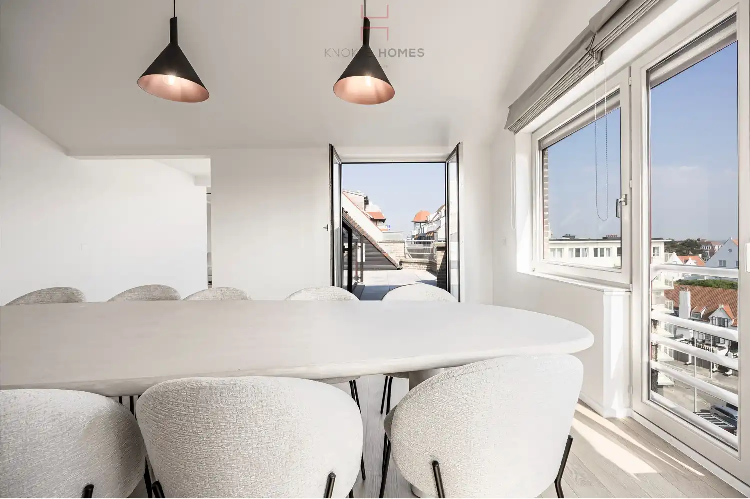 Ruim en lichtrijk appartement vlakbij het strand van Duinbergen foto 12