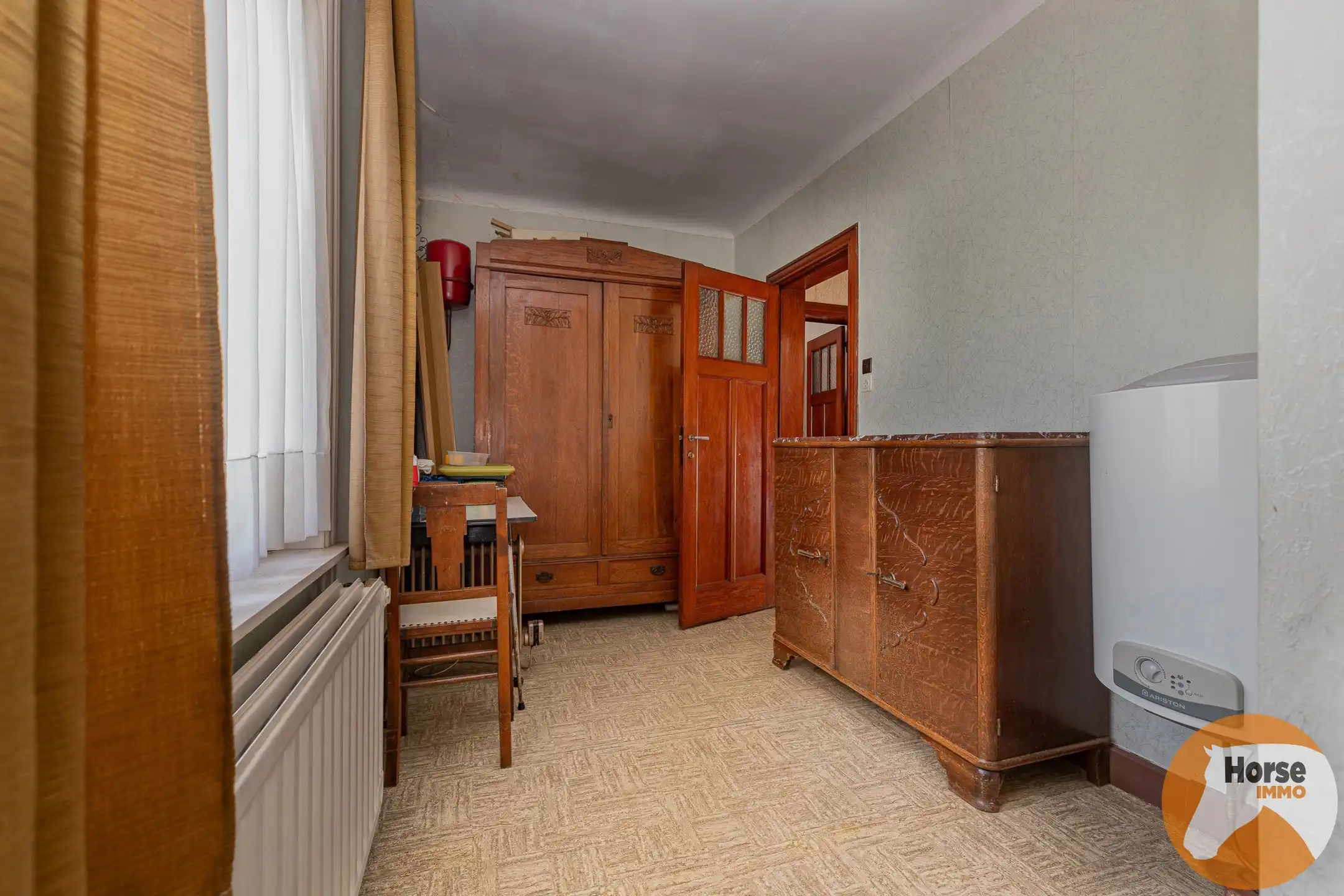 BURST - Te renoveren woning met tal van mogelijkheden foto 20