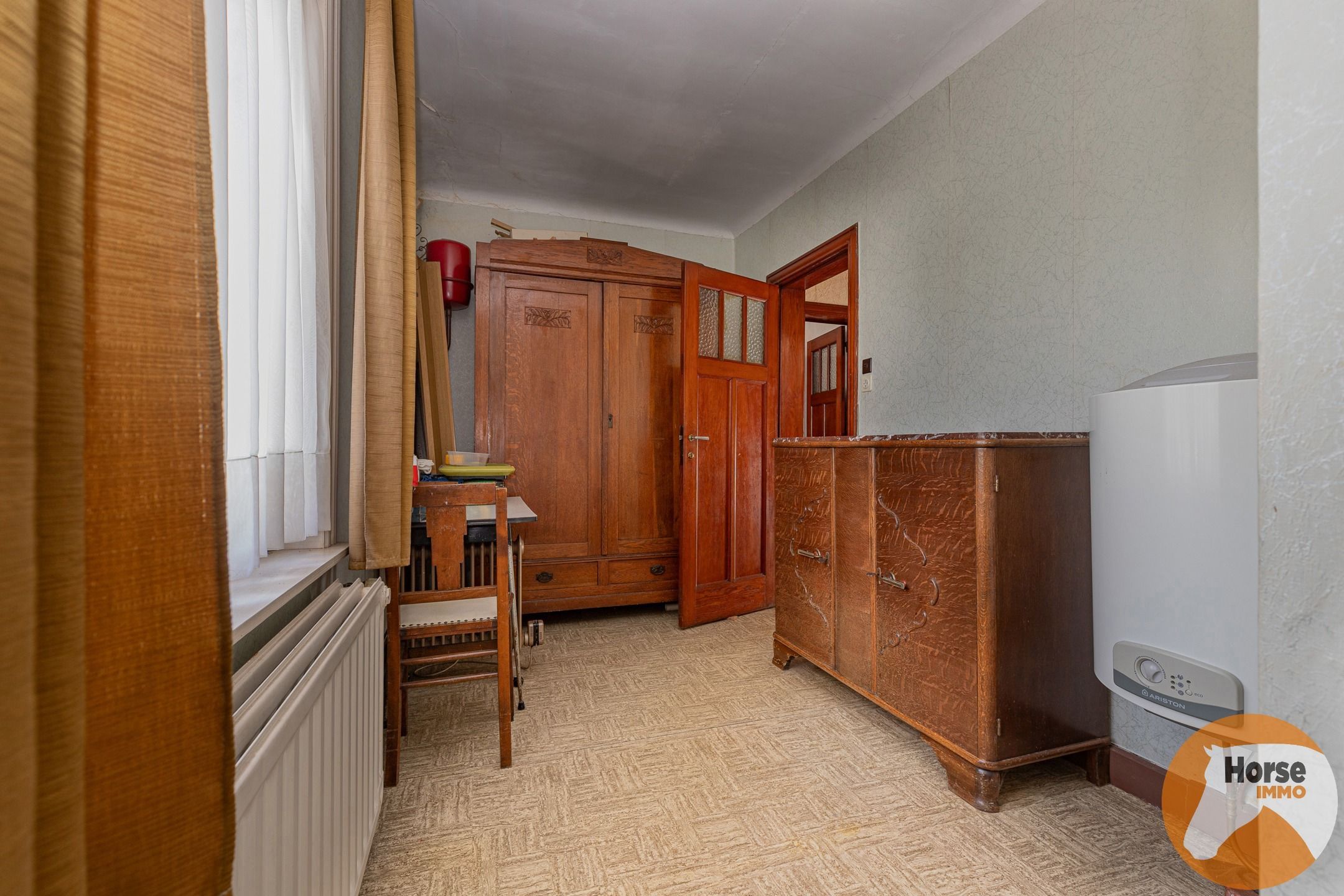 BURST - Te renoveren woning met tal van mogelijkheden foto 20