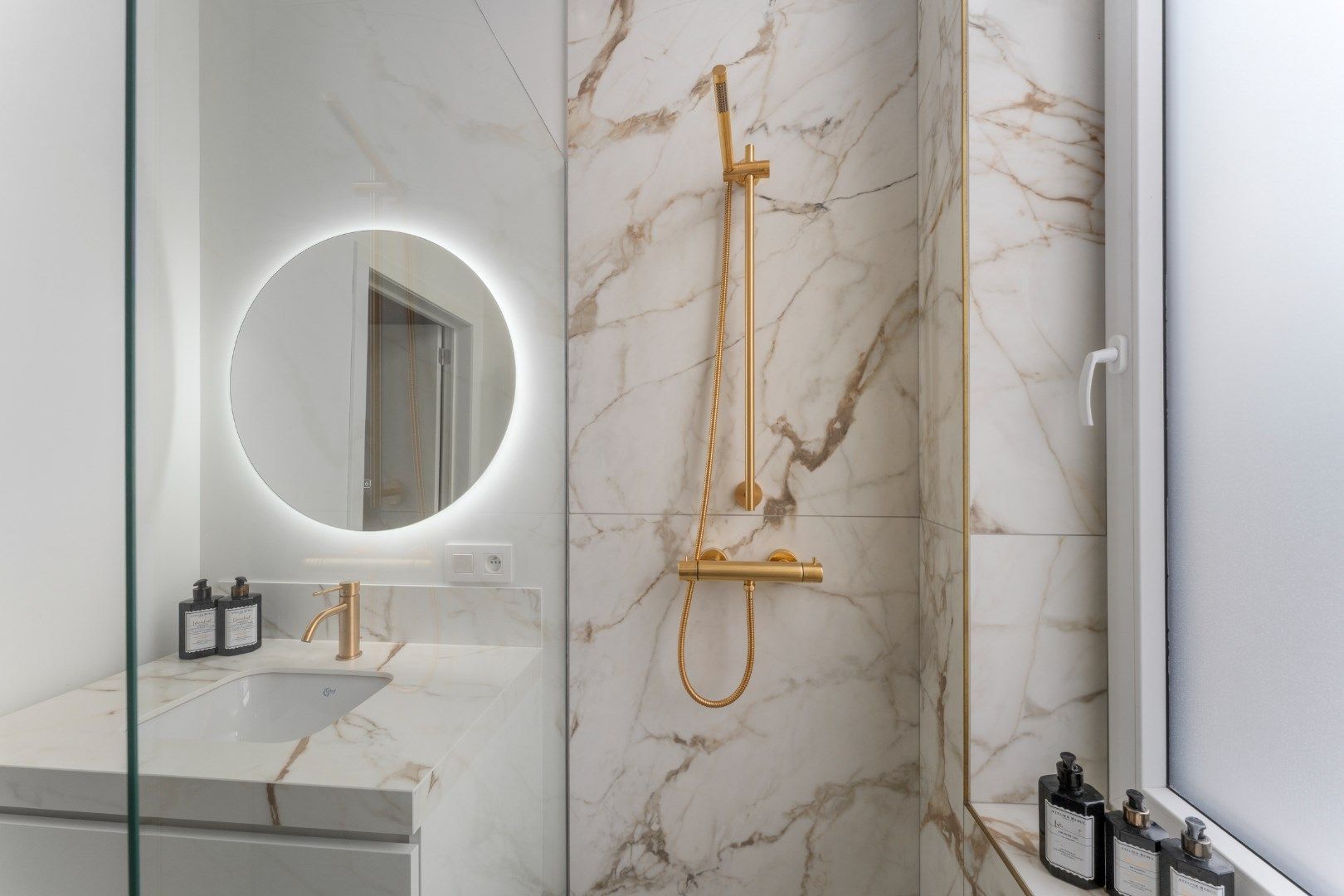 HIGH-END 2 SLPK APP OP CENTRALE LIGGING  foto 20