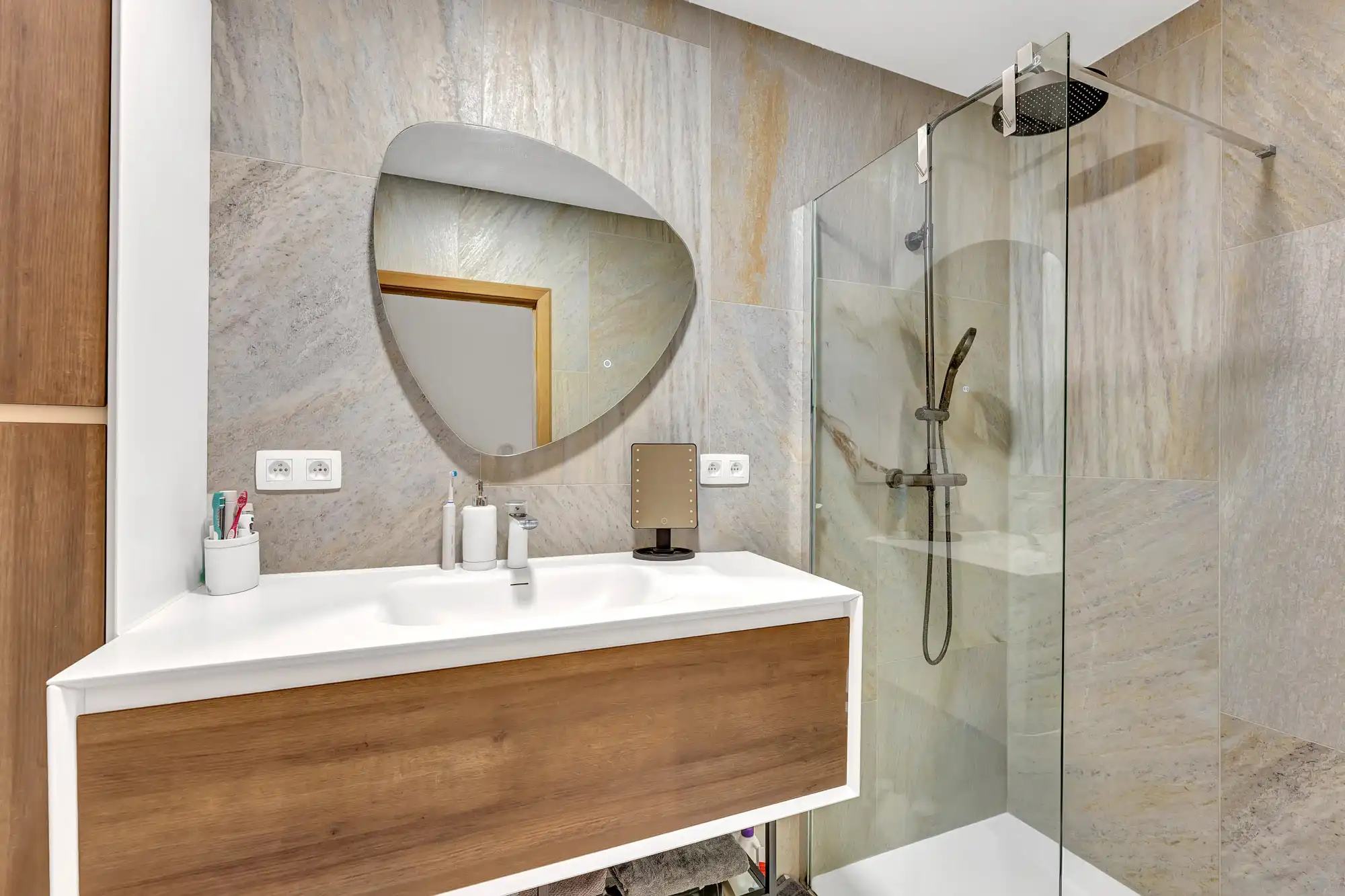 Energiezuinige woning met 2 slpks, tuin en autostaanplaats foto 18