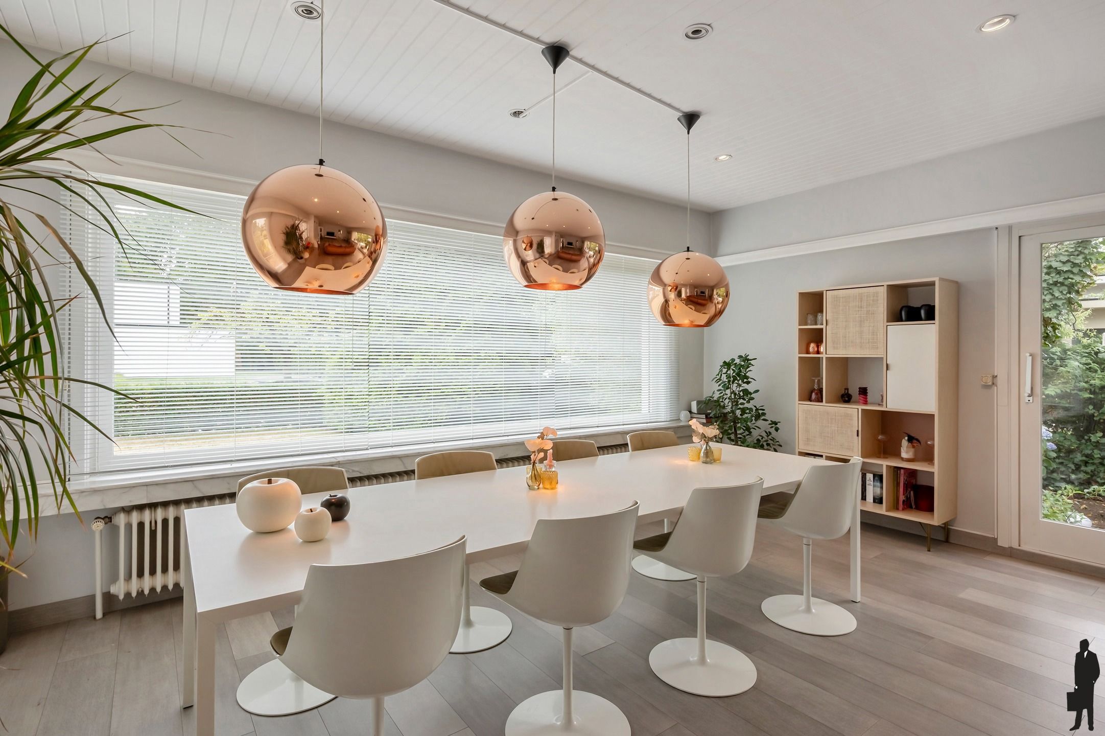 Gelijkvloerse villa op ca. 1.683 m² in centrum Brasschaat! foto 3