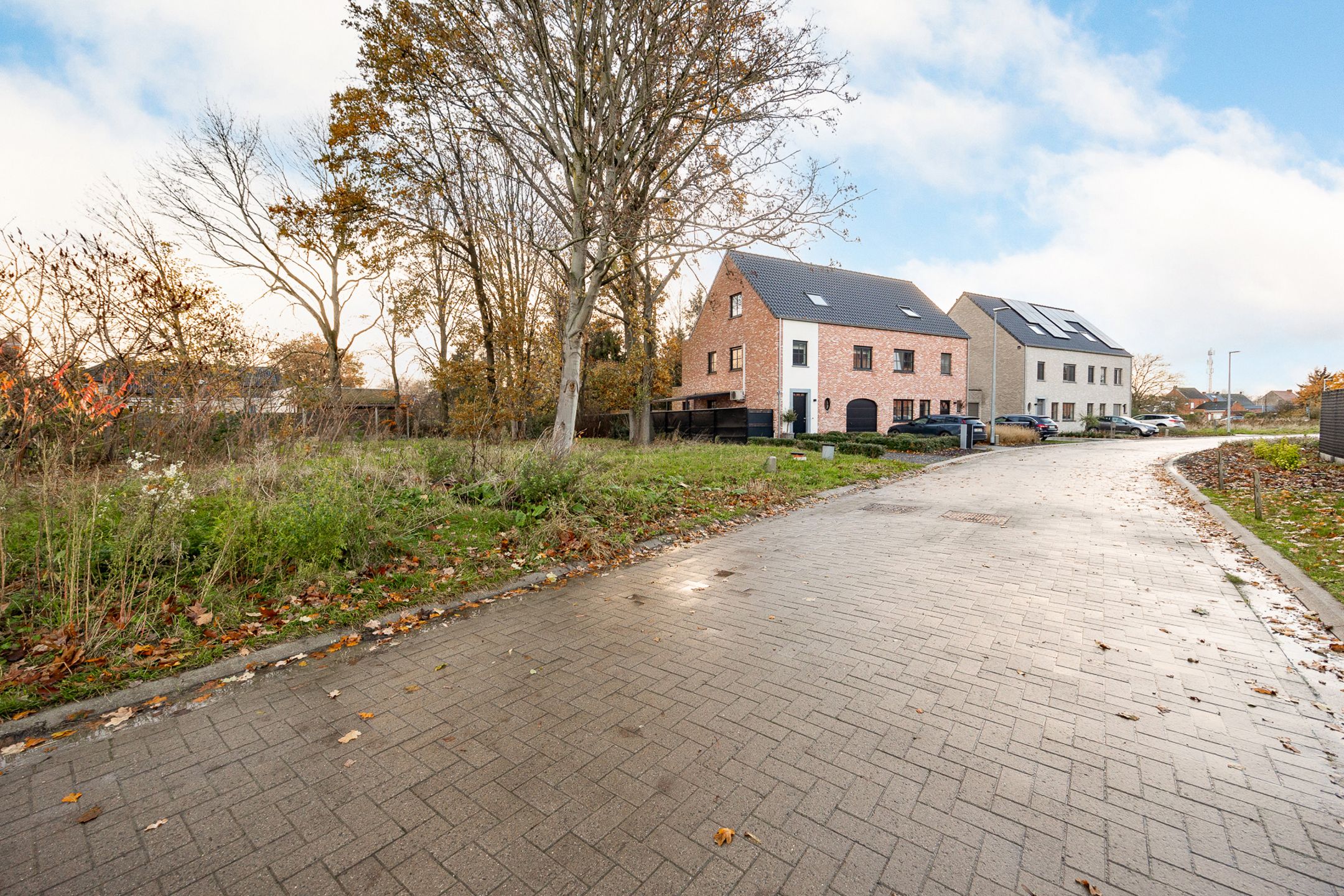 Bouwgrond voor gesloten woning op 244 m2 foto 2