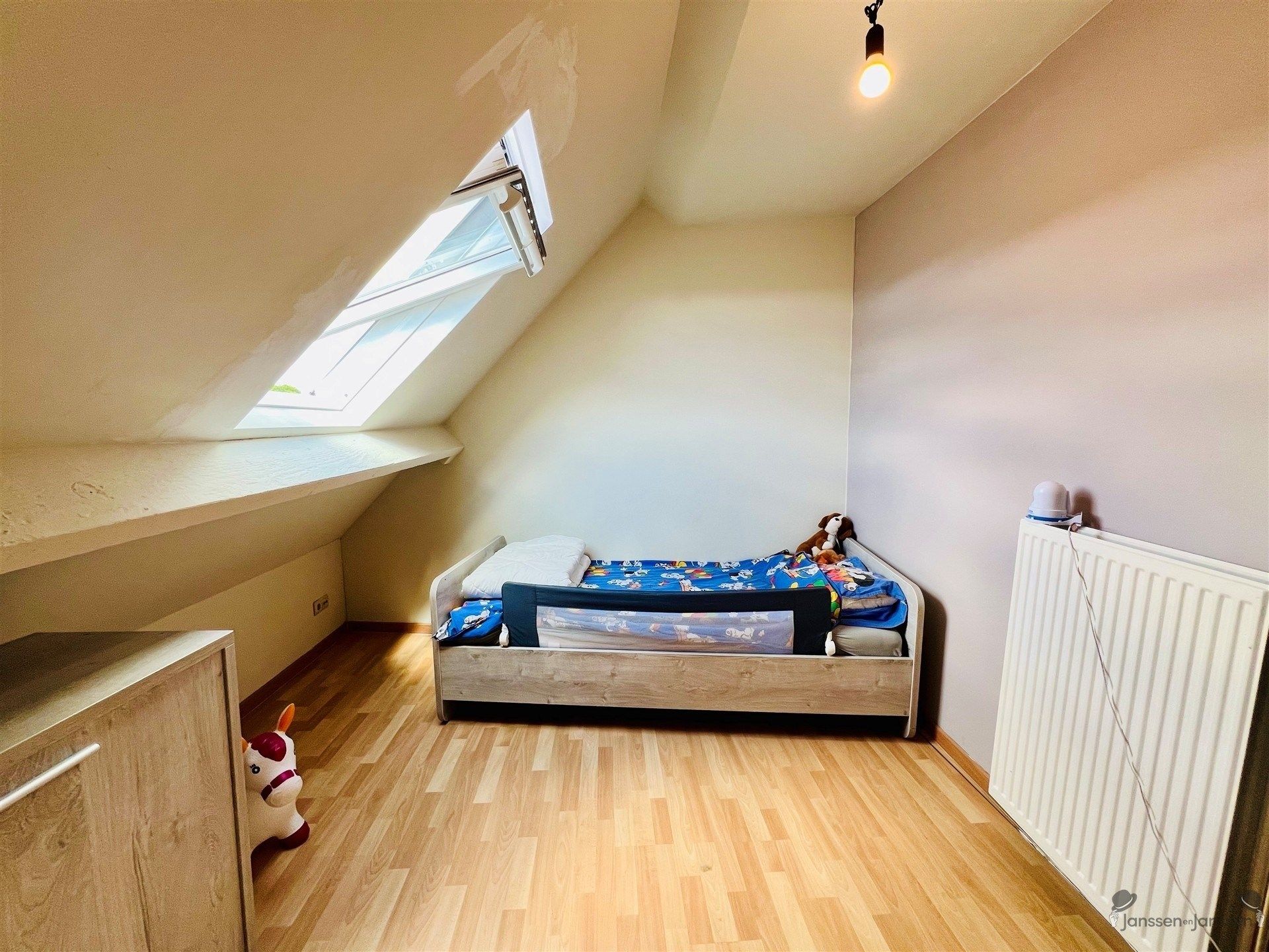 Gezellige woning met 4 slpk en tuin foto 10