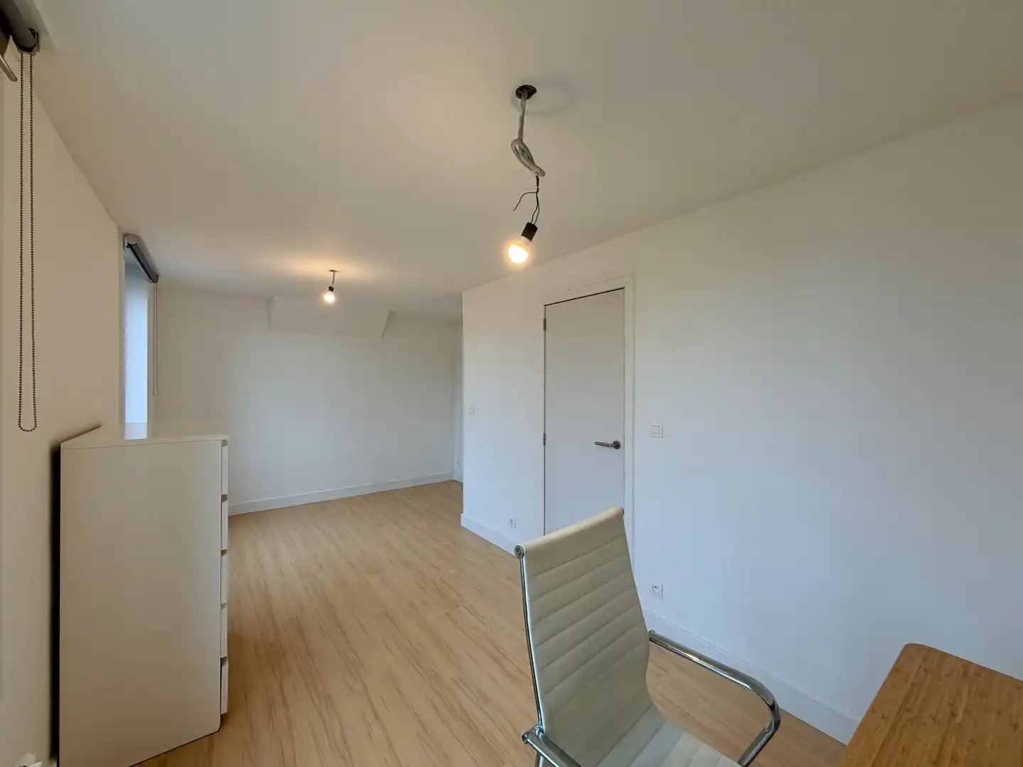 Instapklare woning met 2-3 slaapkamers te Tielt (Meulebeke)! foto 10