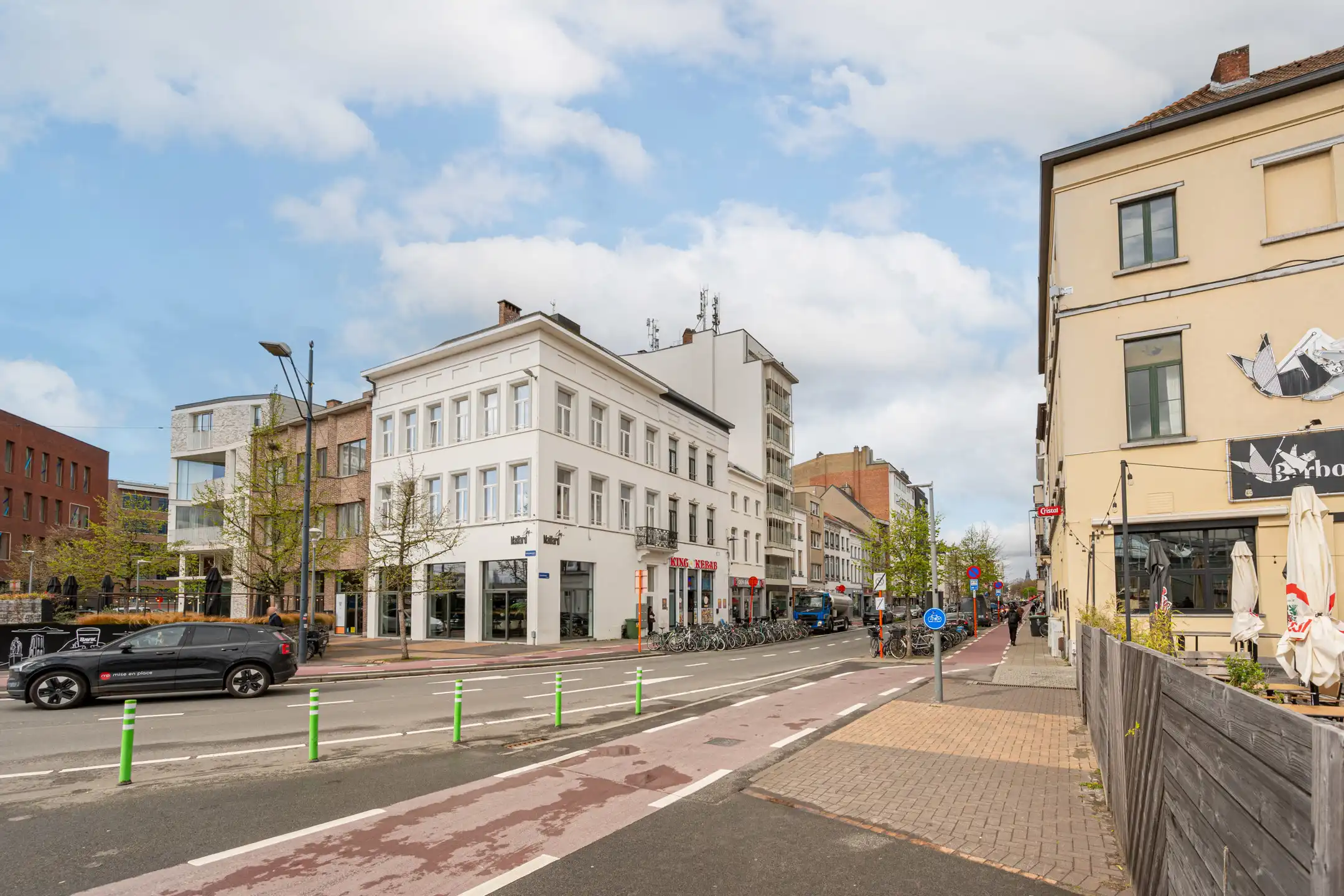 Knappe penthouse met terras en prachtig uitzicht foto 17