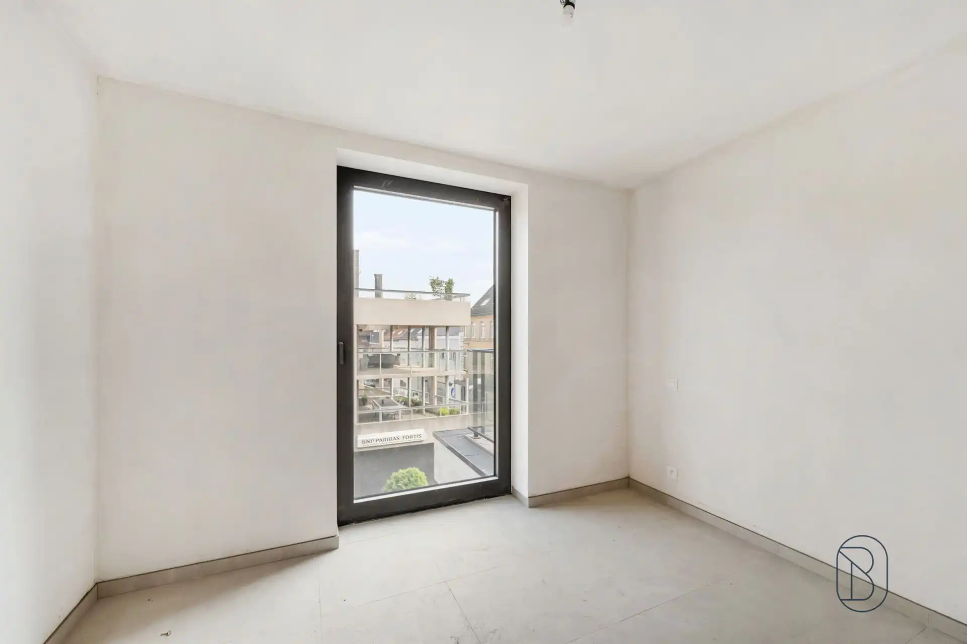 Nieuwbouwappartementen te koop in het centrum van Tielt! foto 6