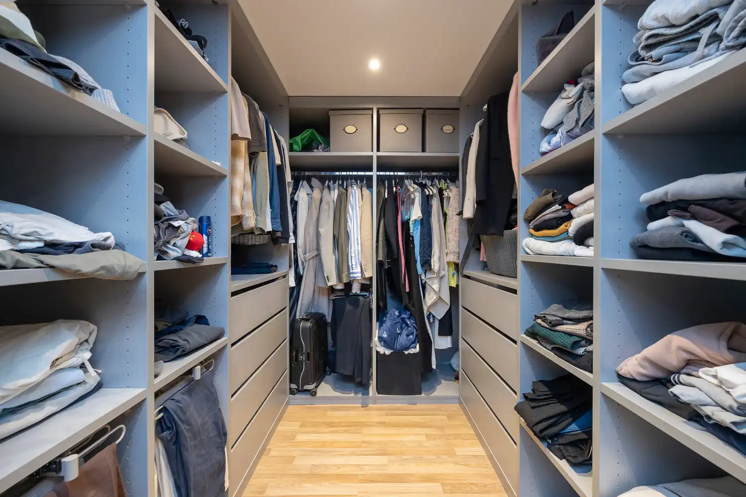 RUIME BEL-ÉTAGE MET DRIE SLAAPKAMERS IN CENTRUM BURCHT foto 27