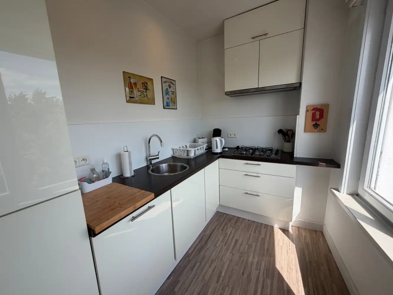 Instapklaar gemeubeld appartement met één slaapkamer. Gelegen op het tweede verdiep in een gebouw zonder lift. foto 7