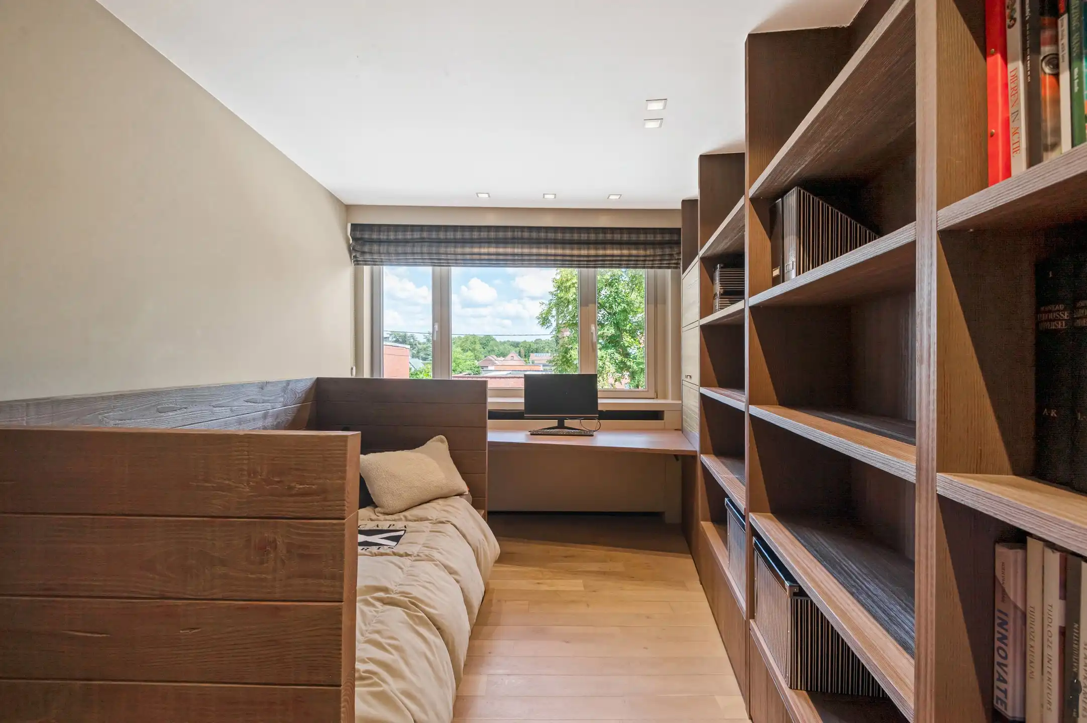 Energiezuinige villa met luxe afwerking en zonnige tuin (1.183 m²) foto 23