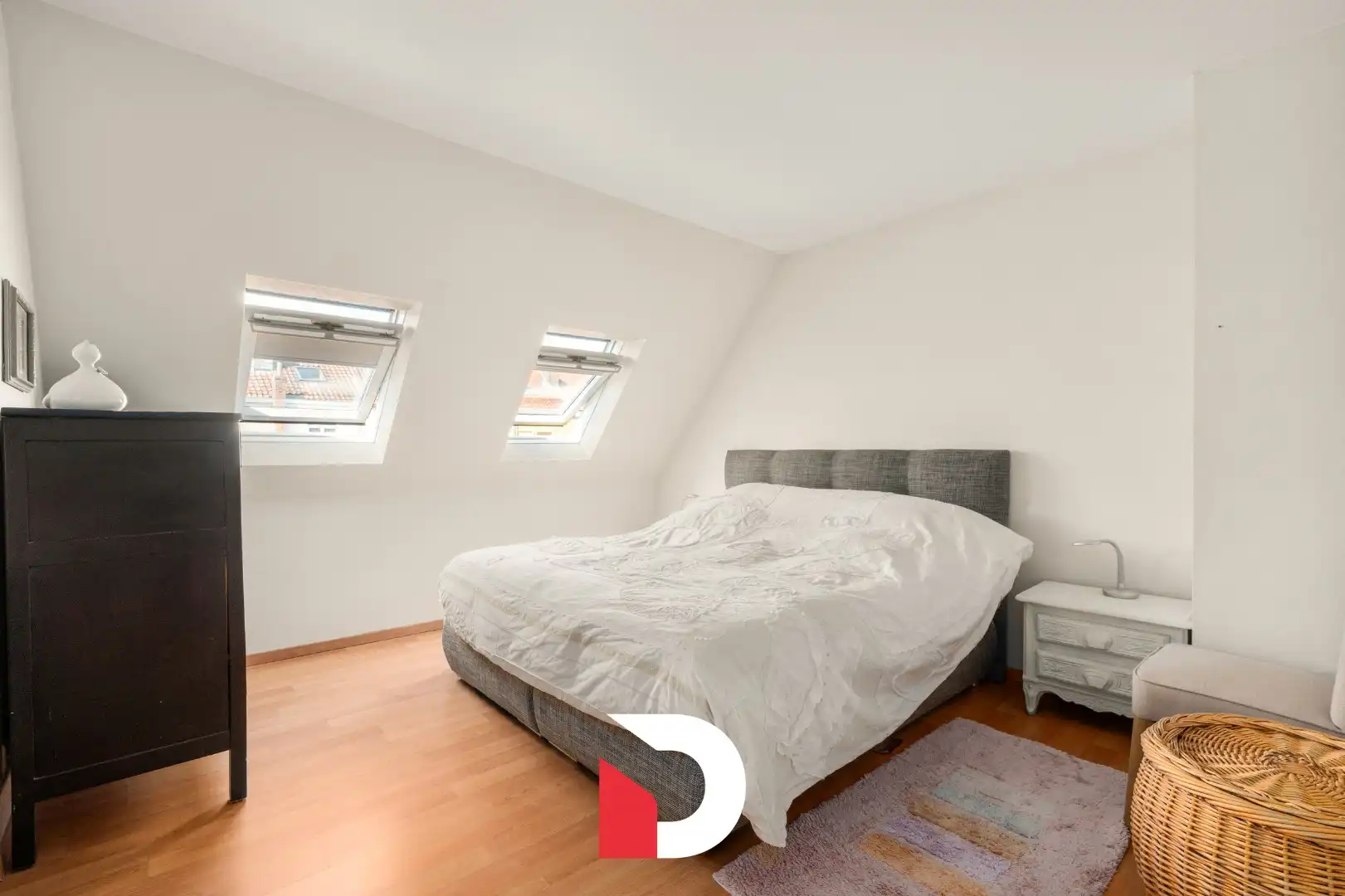 Schitterende instapklare stadswoning met 4 slk en stadstuin in rustige omgeving foto 10