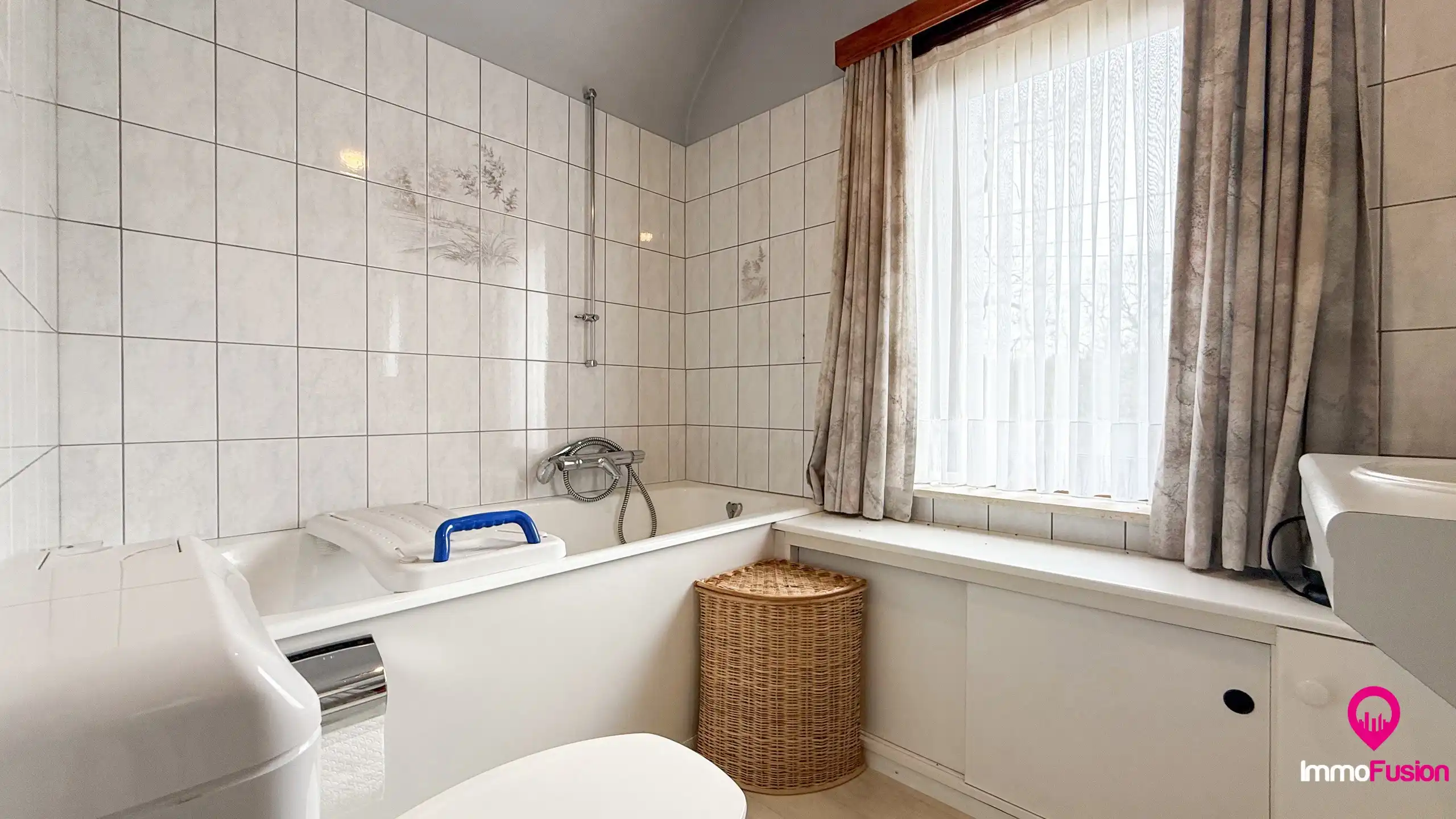 Rustig gelegen woning met riant perceel in Lummen! foto 24