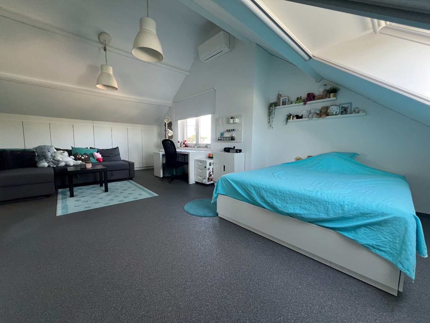 Prachtige moderne woning op toplocatie met 4 slpks, garage, tuin en terras foto 9