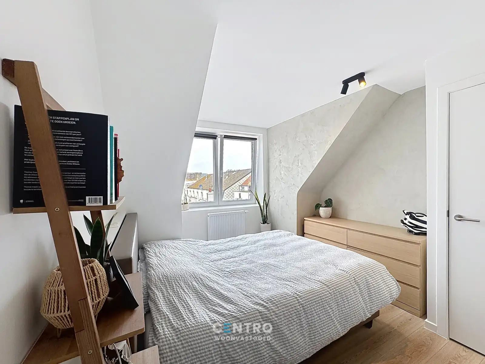 LEUK appartement met 2 slpk én 2 badkamers! foto 10