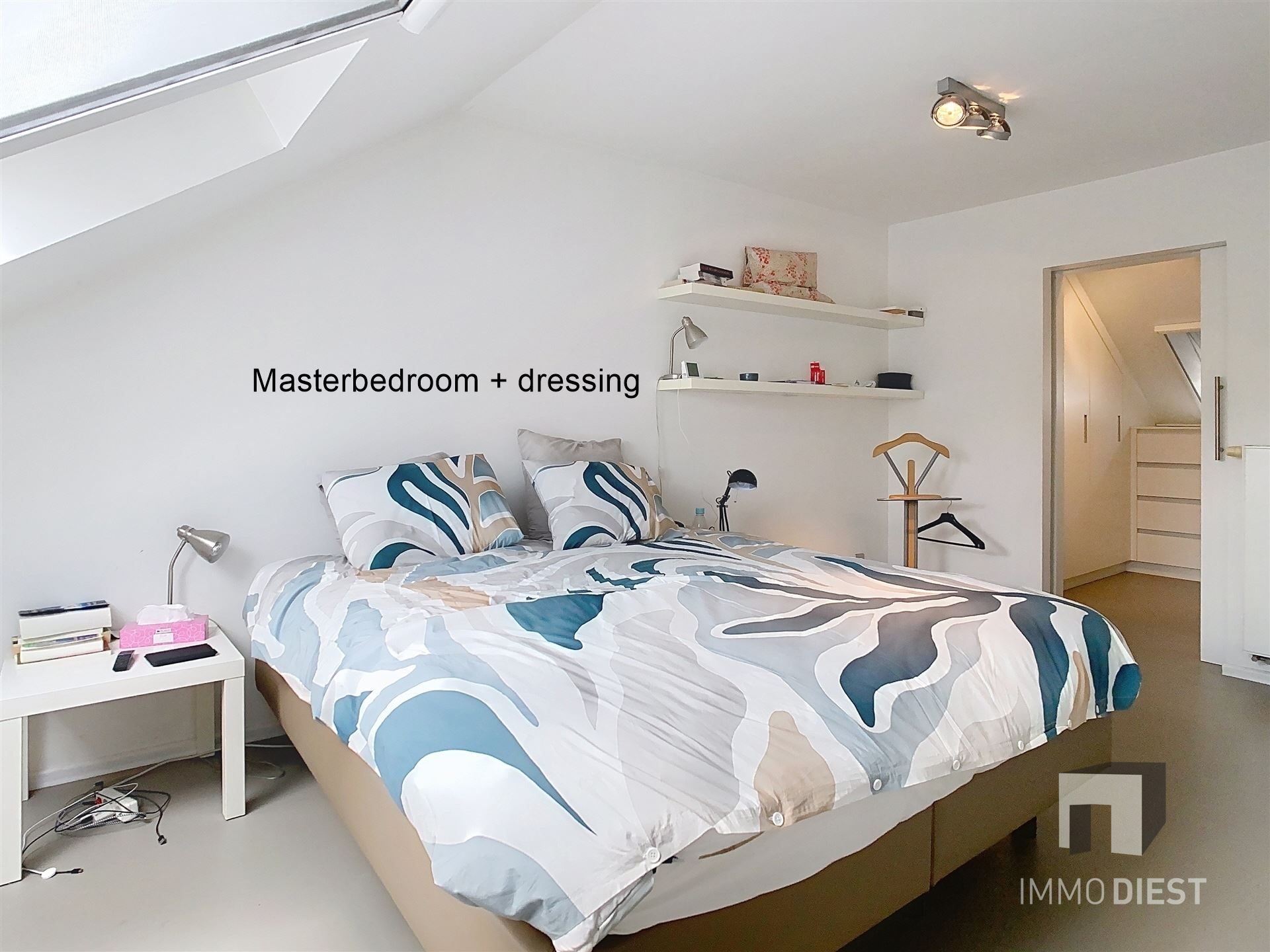 Handelspand met luxe woonst op goede locatie foto 31