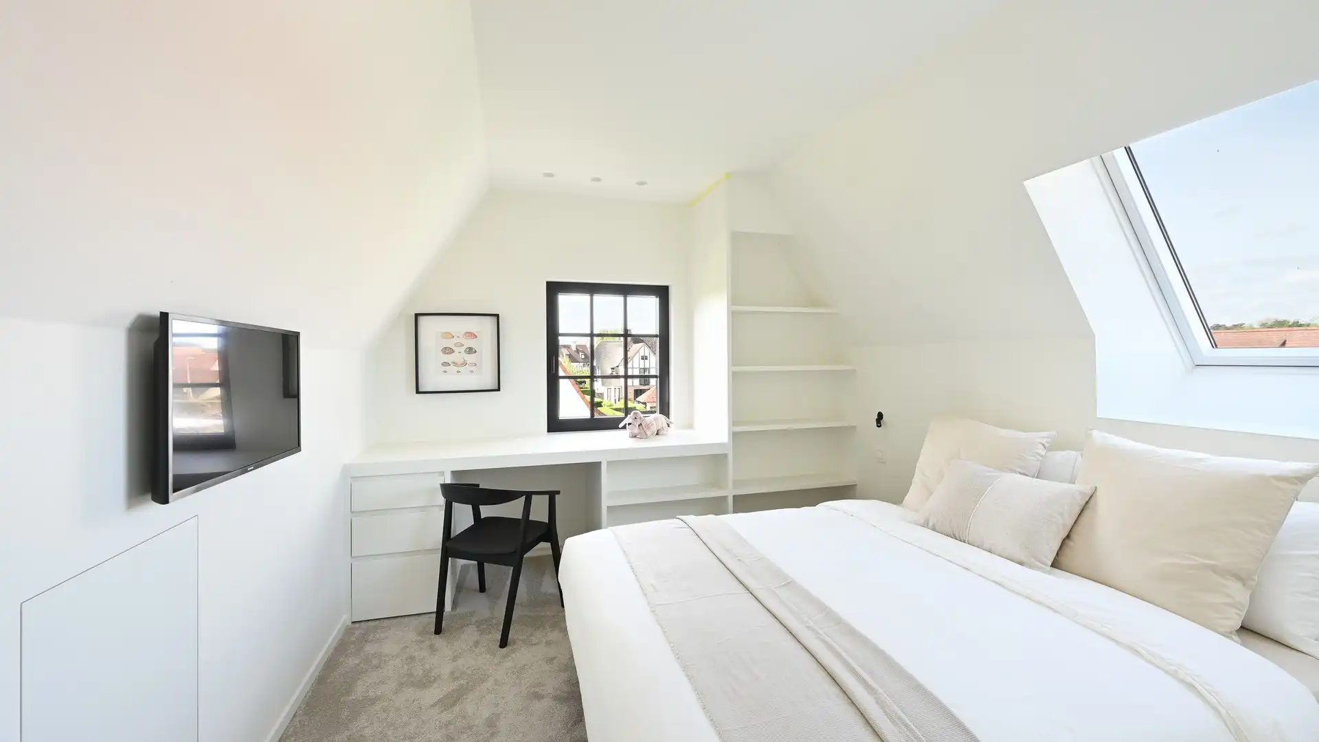 ZA 18-04-2026 ts 14u-17u OPENDEUR Vauxelles 7– Alleenstaande villa uitzonderlijk rustig gelegen in een groene omgeving, aan de rand van het Zoute vlakbij de Kalfsmolen en de Graaf Jansdijk. foto 26