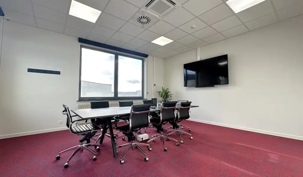 Exclusief ingericht kantoor te huur in Dionysius KMO center te Sint-Denijs-Westrem foto 6