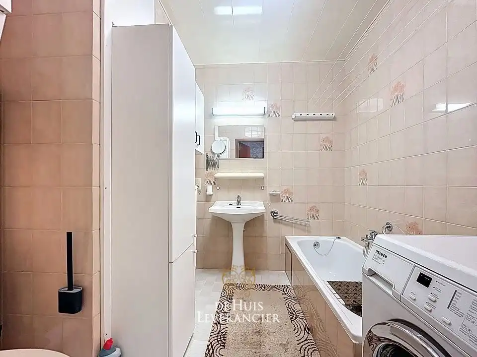 Te renoveren 1-slaapkamerappartement op de eerste verdieping in Niel foto 12
