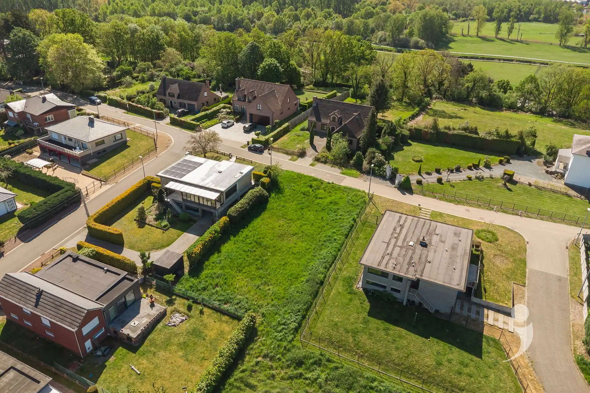 Unieke bouwgrond op een prachtige locatie!  foto 2