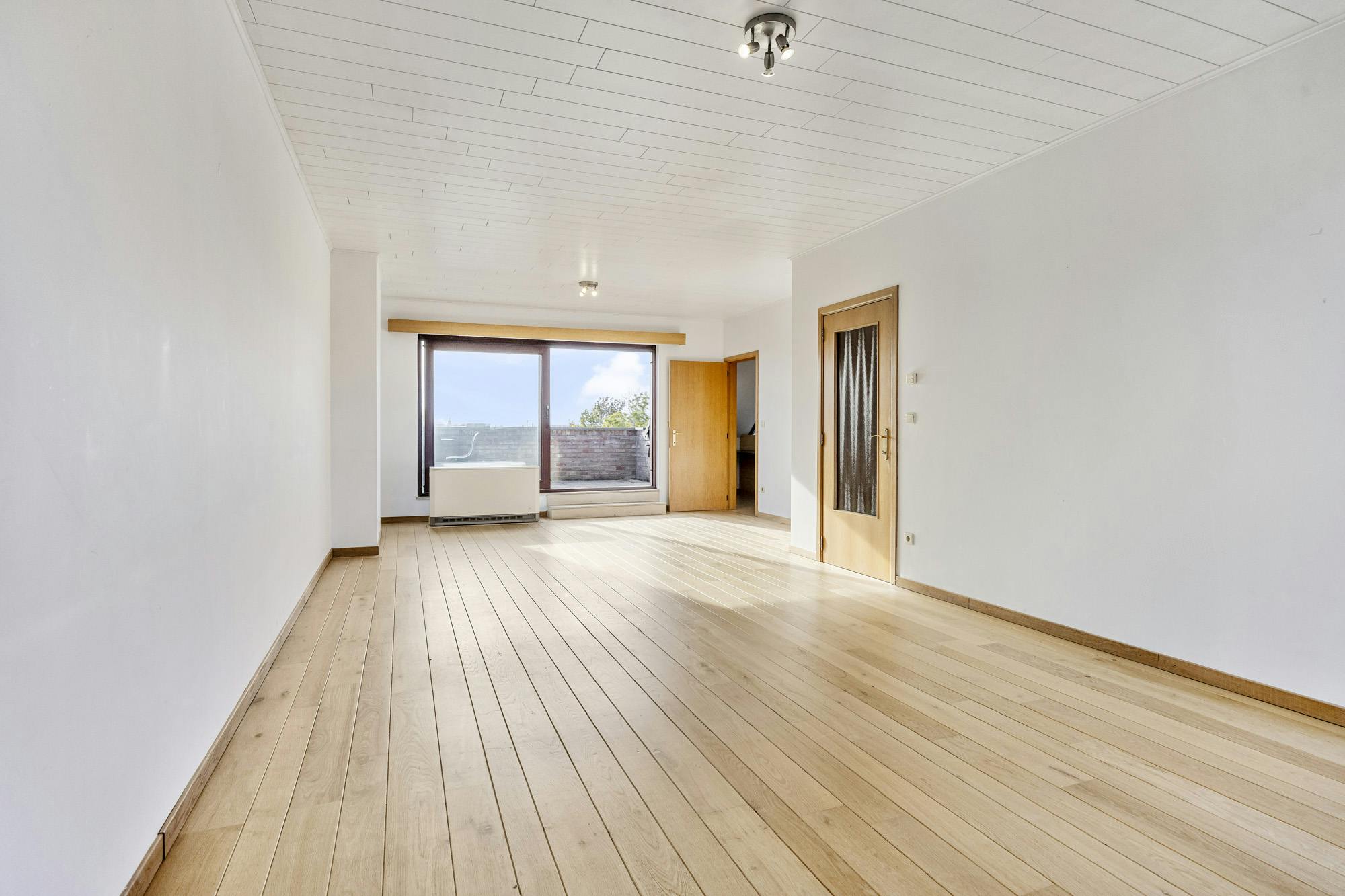 Penthouse met 2 slaapkamers en 2 terrassen in Hasselt foto 6