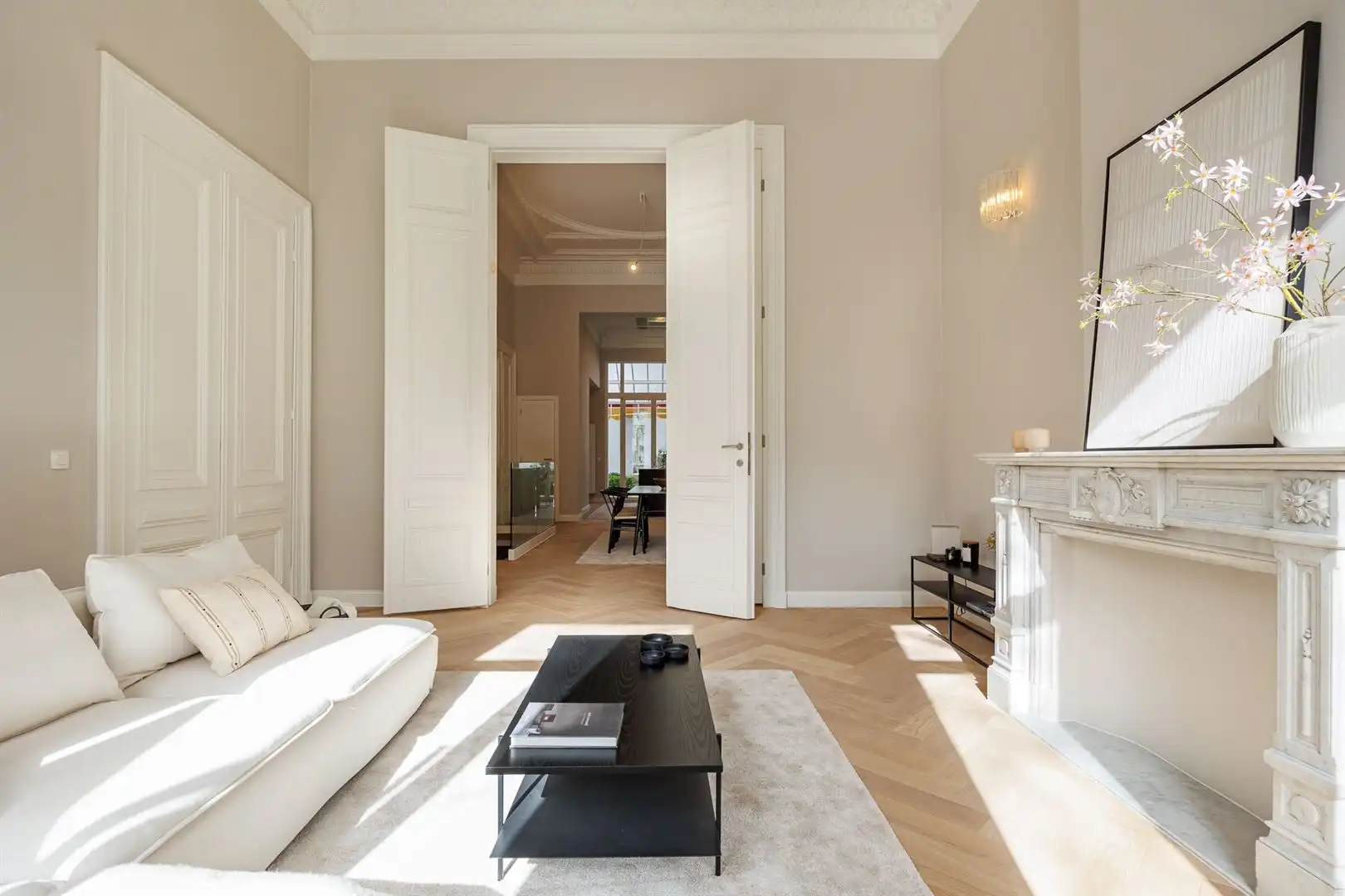 Renovatie met Parijse flair & stadstuin foto 2