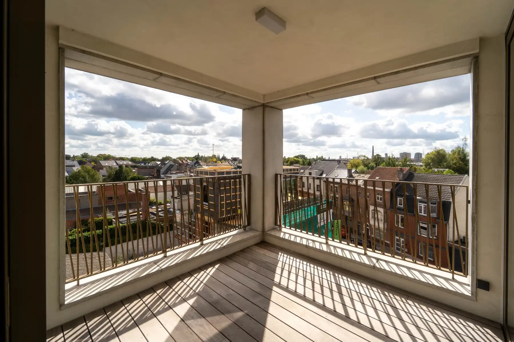 Exclusief nieuwbouw penthouse (205m²) met 2 grote terrassen op toplocatie in Gent. foto 17