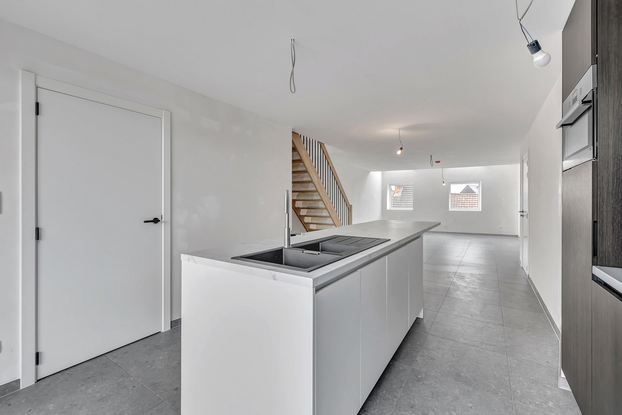 Uniek duplex appartement met twee slaapkamers foto 4