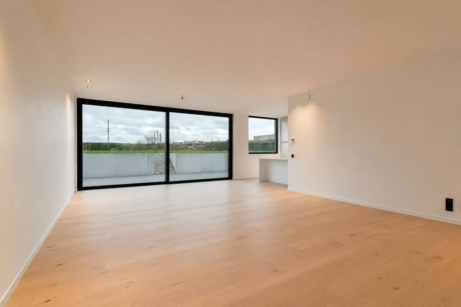 Ruime afgewerkte nieuwbouwwoning met landelijk zicht! foto 8