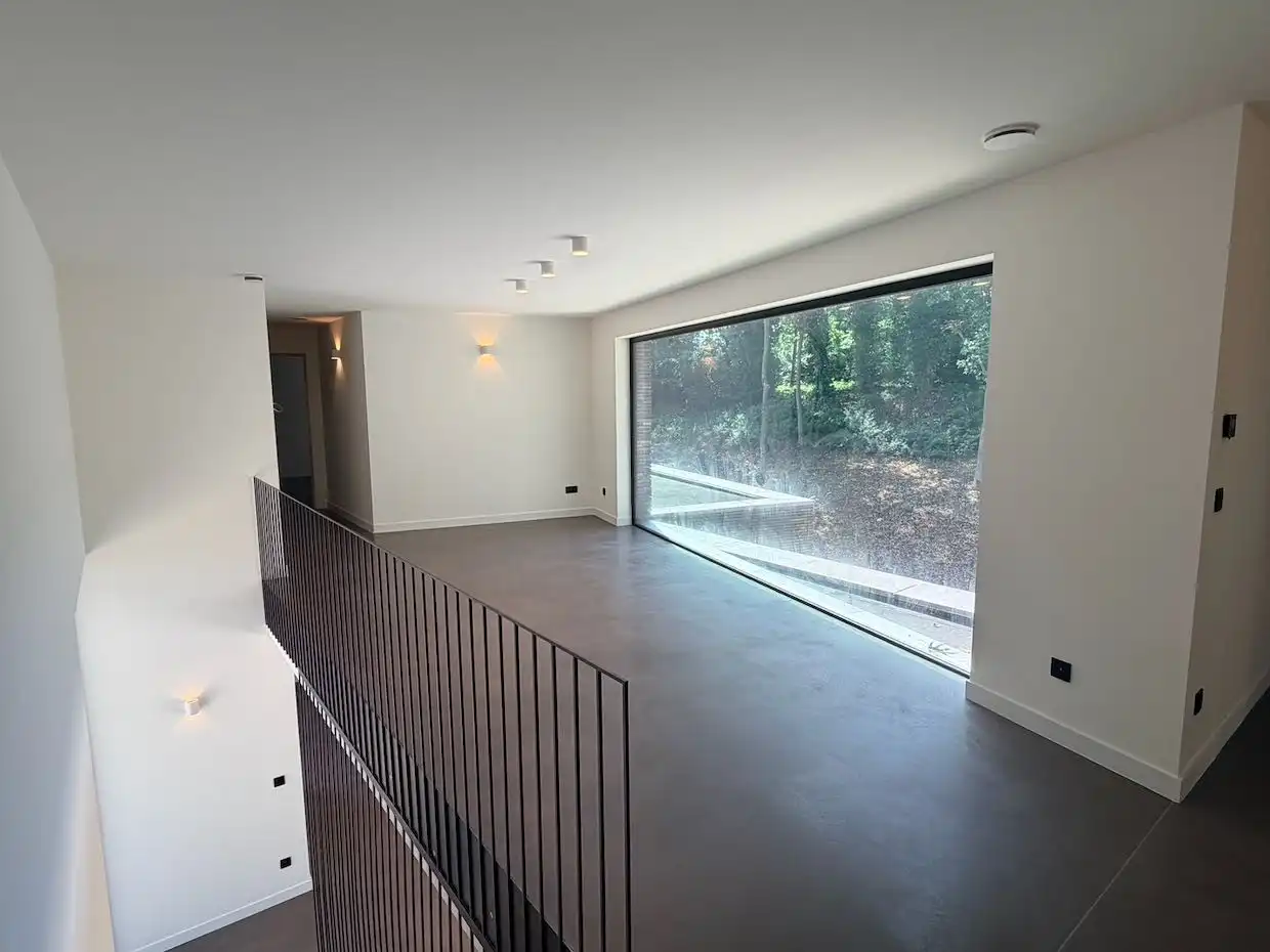 Ruimte, licht, rust en comfort: enkele kernwoorden voor deze prachtige nieuwbouwvilla foto 13