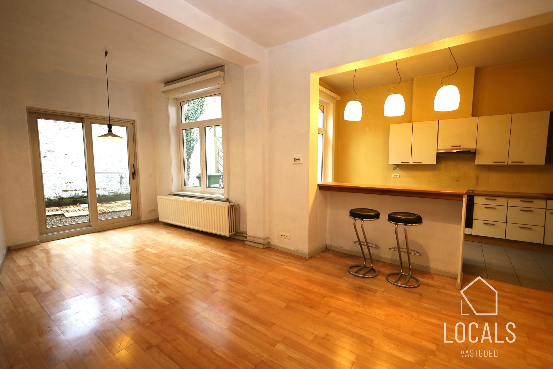Karaktervolle woning centrum Meerbeke (Ninove) foto 3