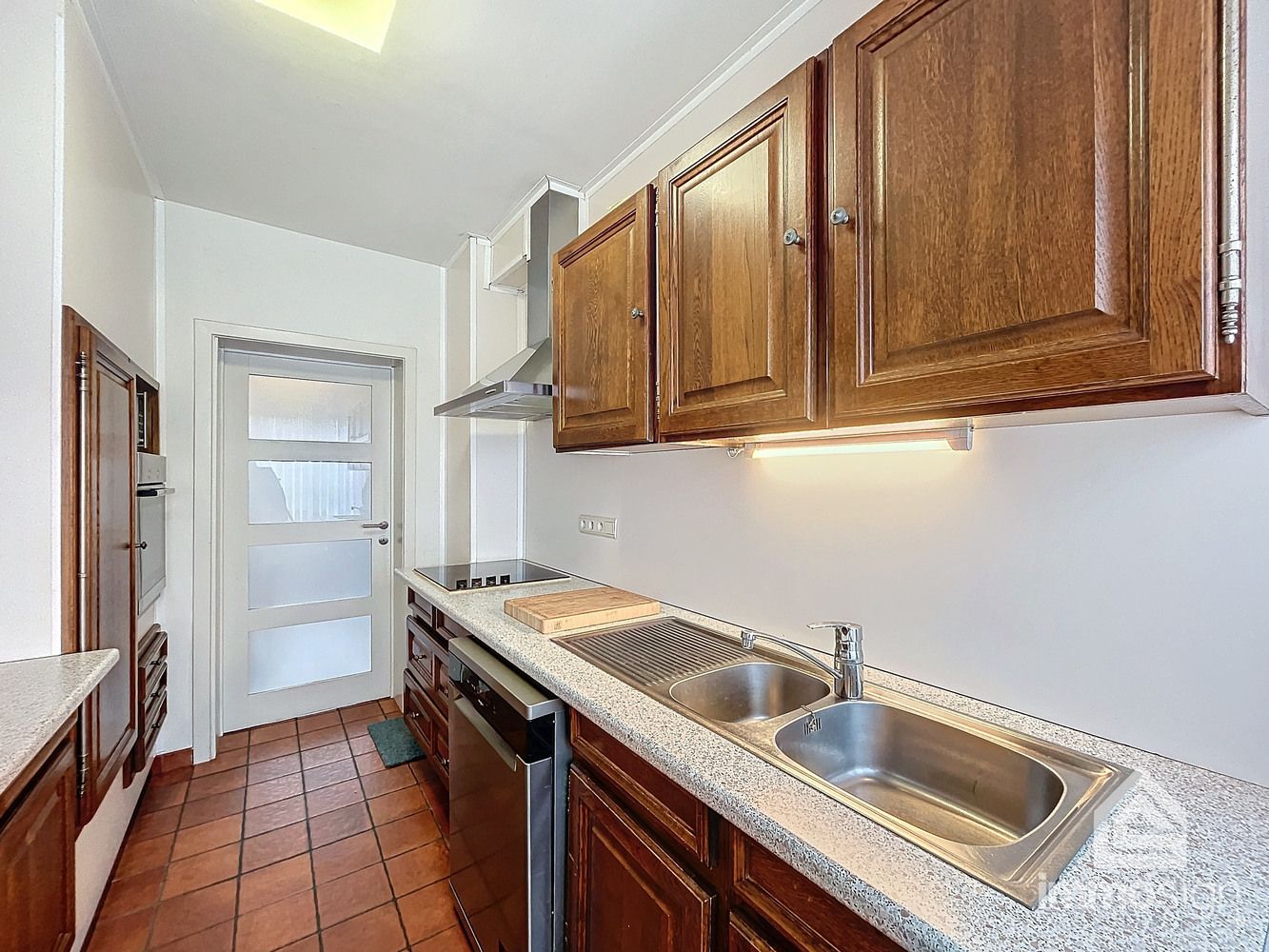 Ruim triplex appartement met vier slaapkamers in hartje Bocholt! foto 4