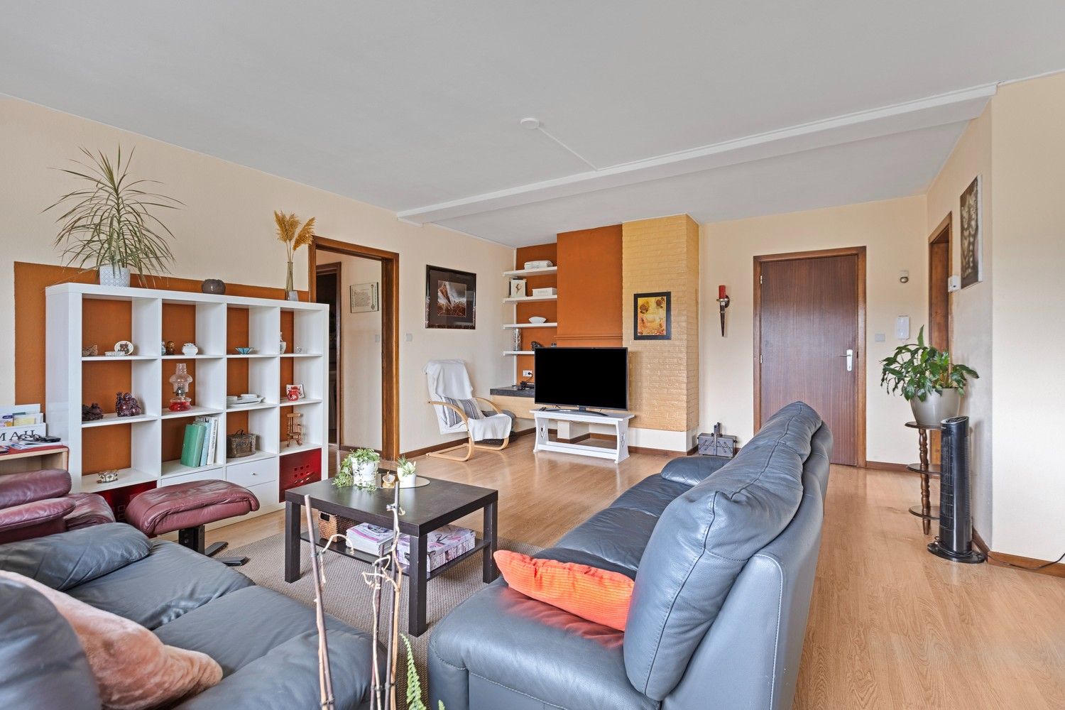 Instapklaar en ruim appartement met drie slaapkamers op een strategische locatie in Lanaken foto 9