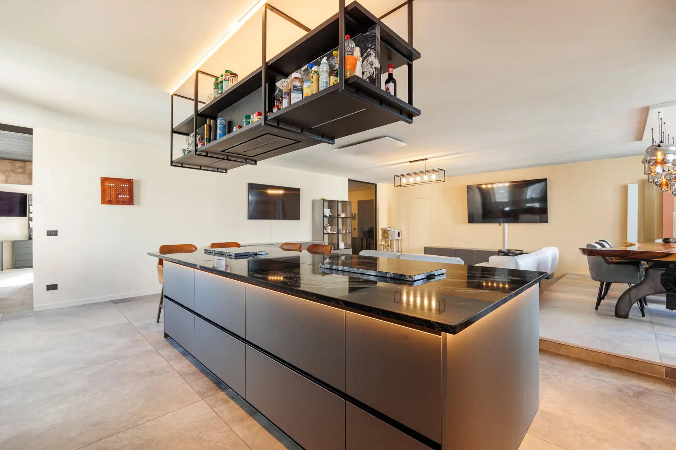ANTWERPEN - Royaal appartement met verzichten foto 3