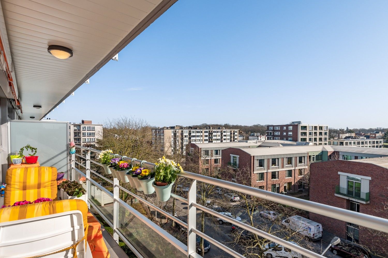 Perfect onderhouden investeringsappartement met 3 slaapkamers en 2 terrassen in Borgerhout! foto 7