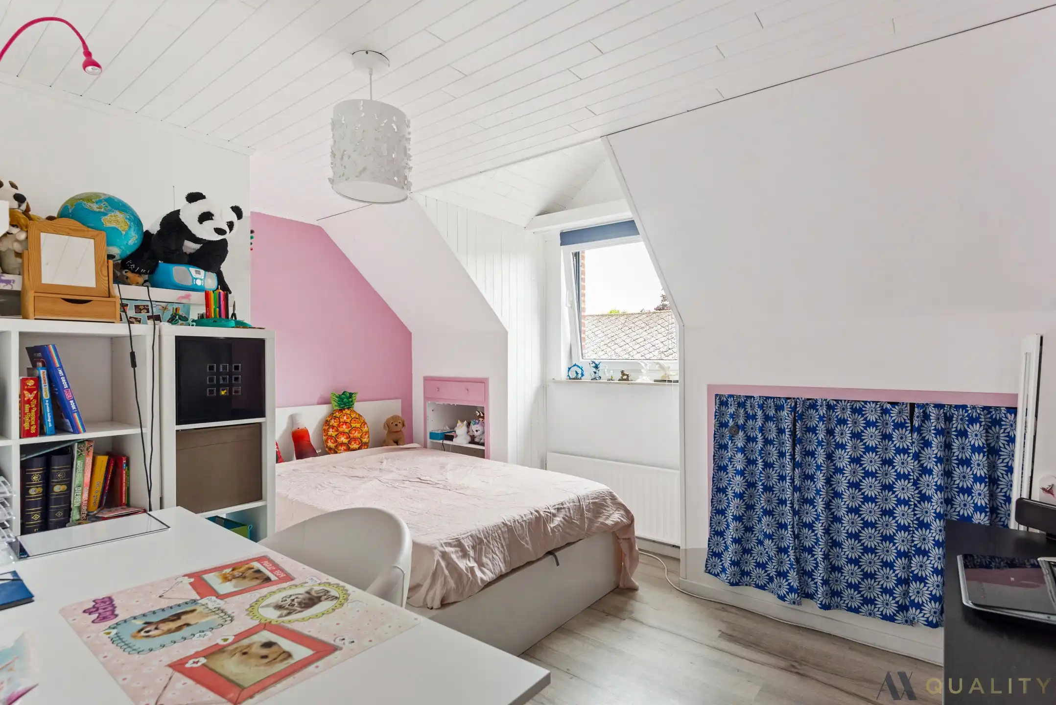 Ruime woning in het charmante Branst foto 18