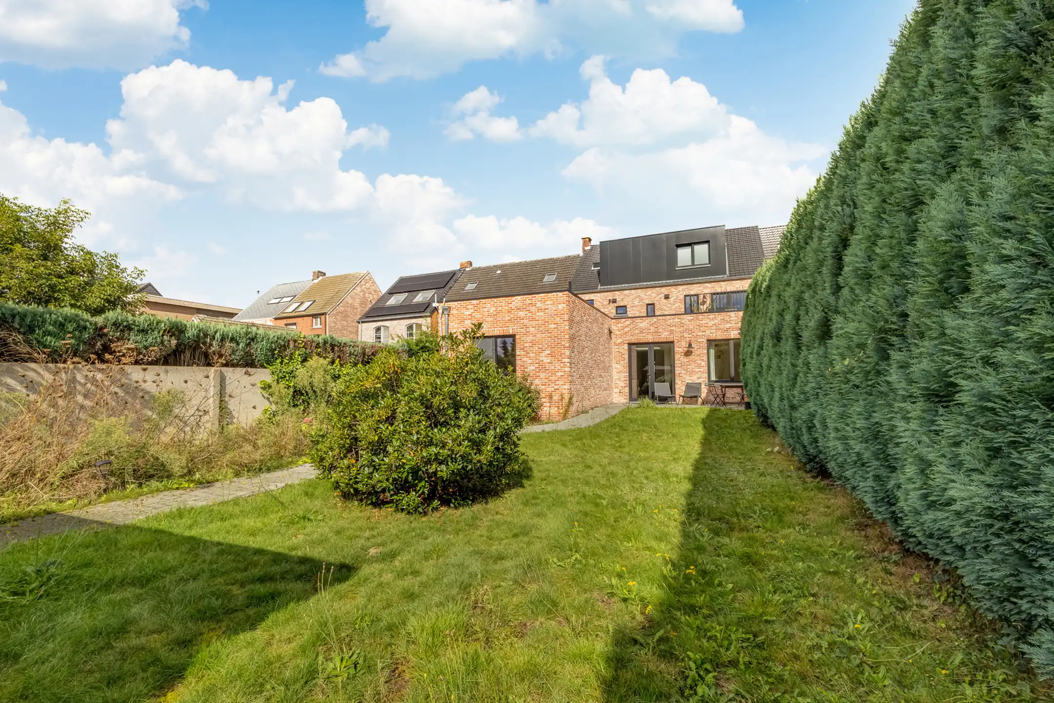 Luxueus gelijkvloers appartement met tuin en garage te huur in het centrum van Westmalle! foto 12