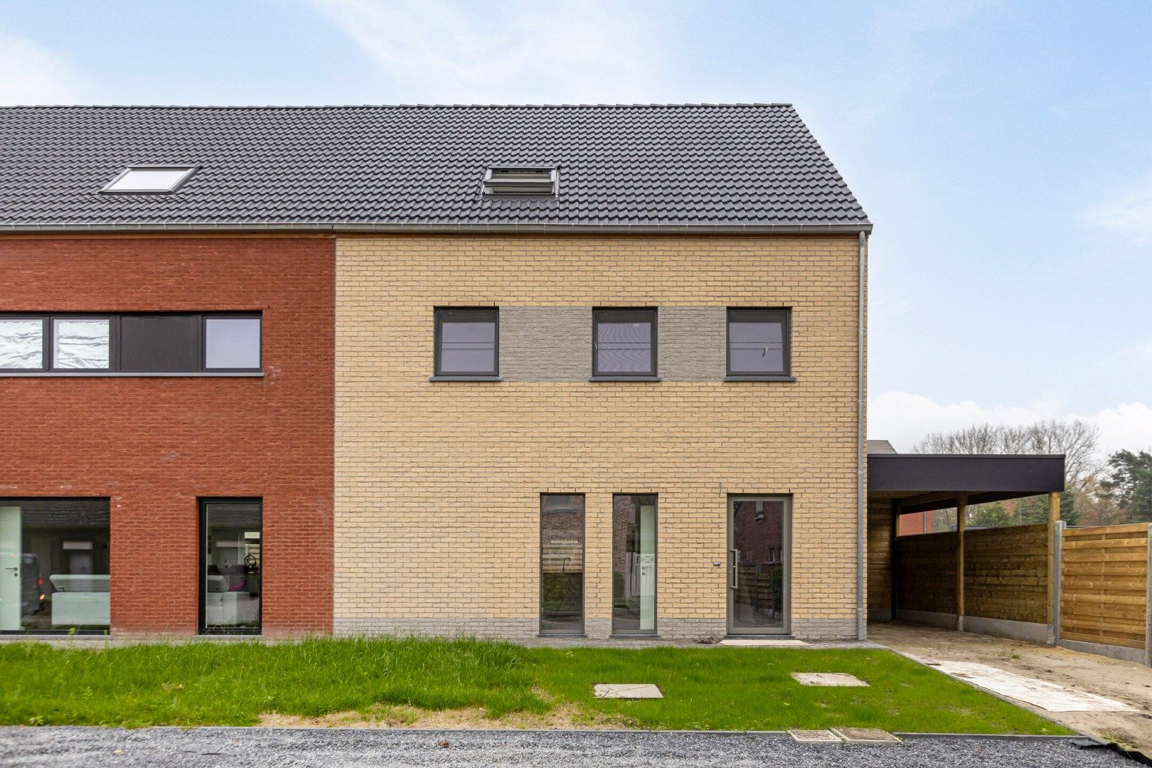 Ruime energiezuinige nieuwbouwwoning met 4 slpks en carport op fietsafstand van het centrum!  foto 25