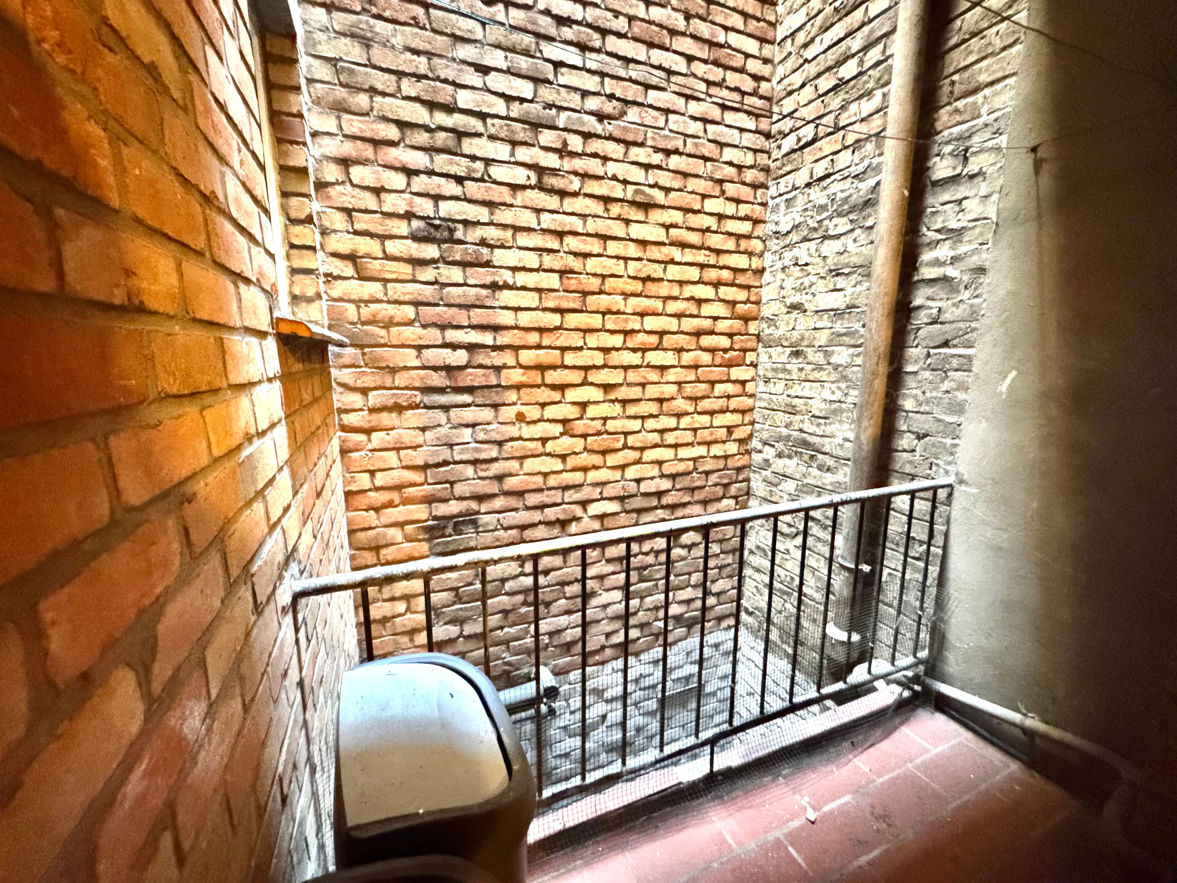 Opbrengsteigendom met 4 appartementen foto 16