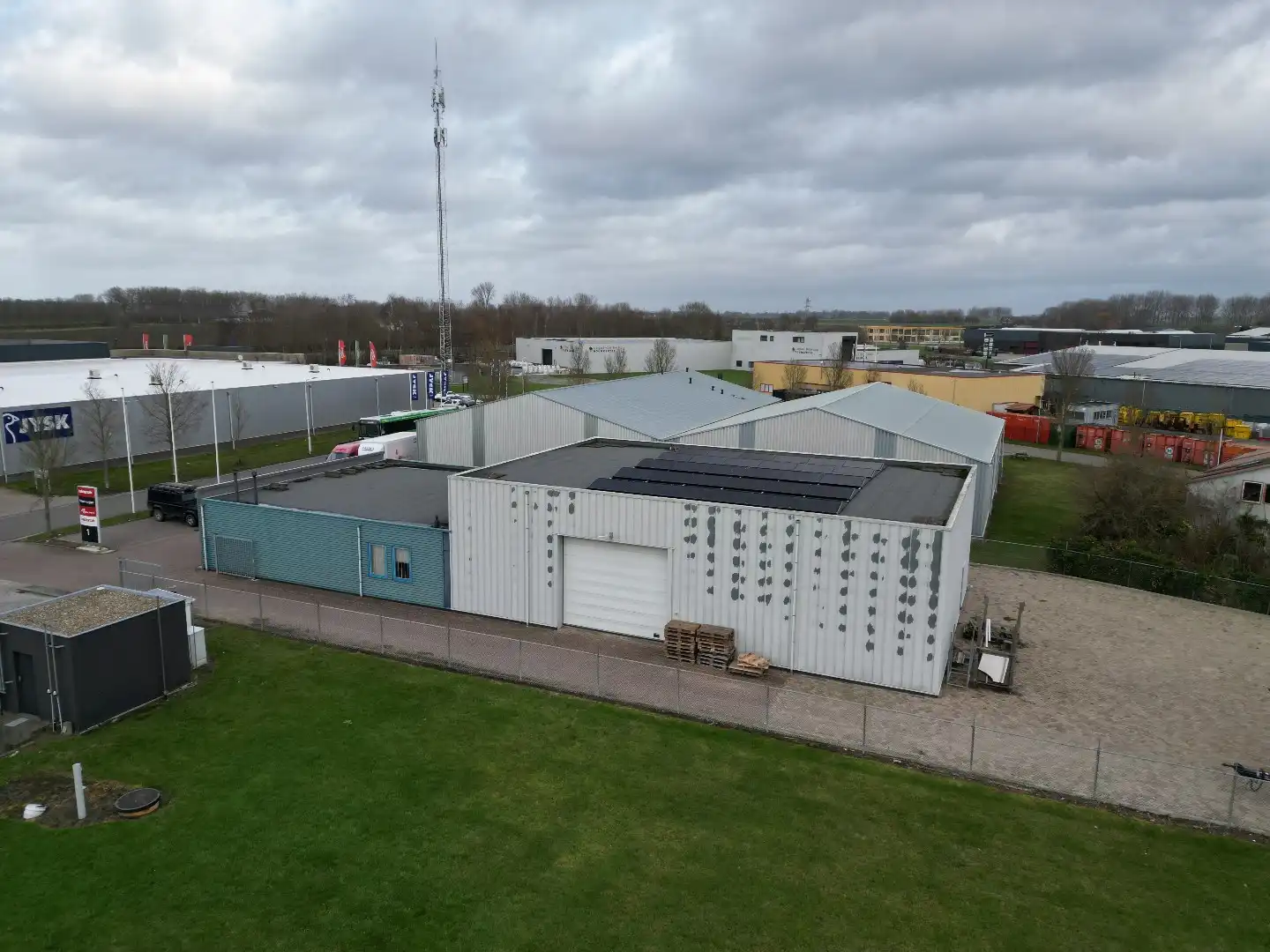 Veelzijdige bedrijfsloods op uitstekend bereikbaar bedrijventerrein – Neringweg 1, Oostburg foto 6